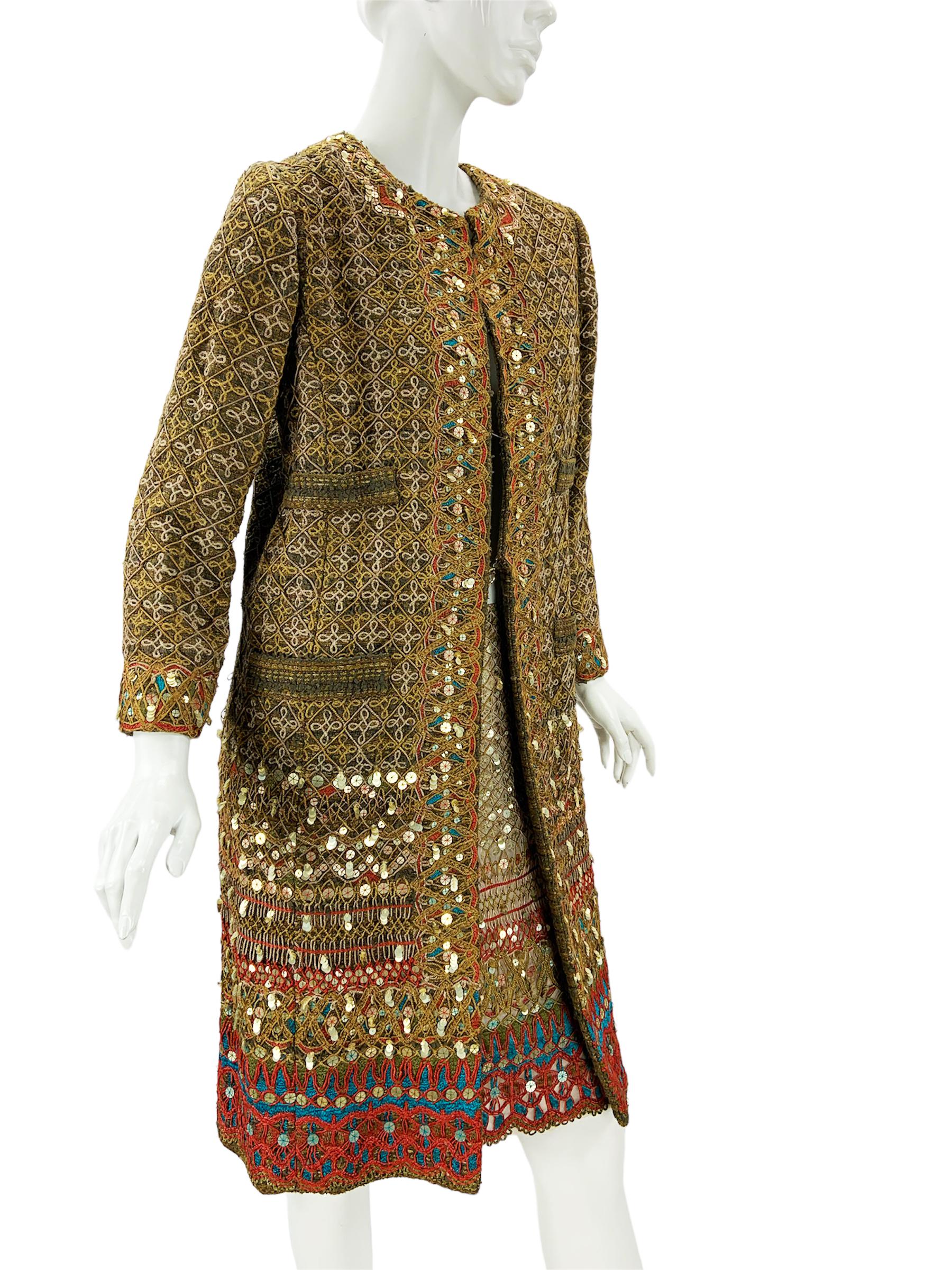 Women's Vintage Oscar de la Renta S/S 2010 Runway Embellished Coat + Matching Skirt US 6 For Sale