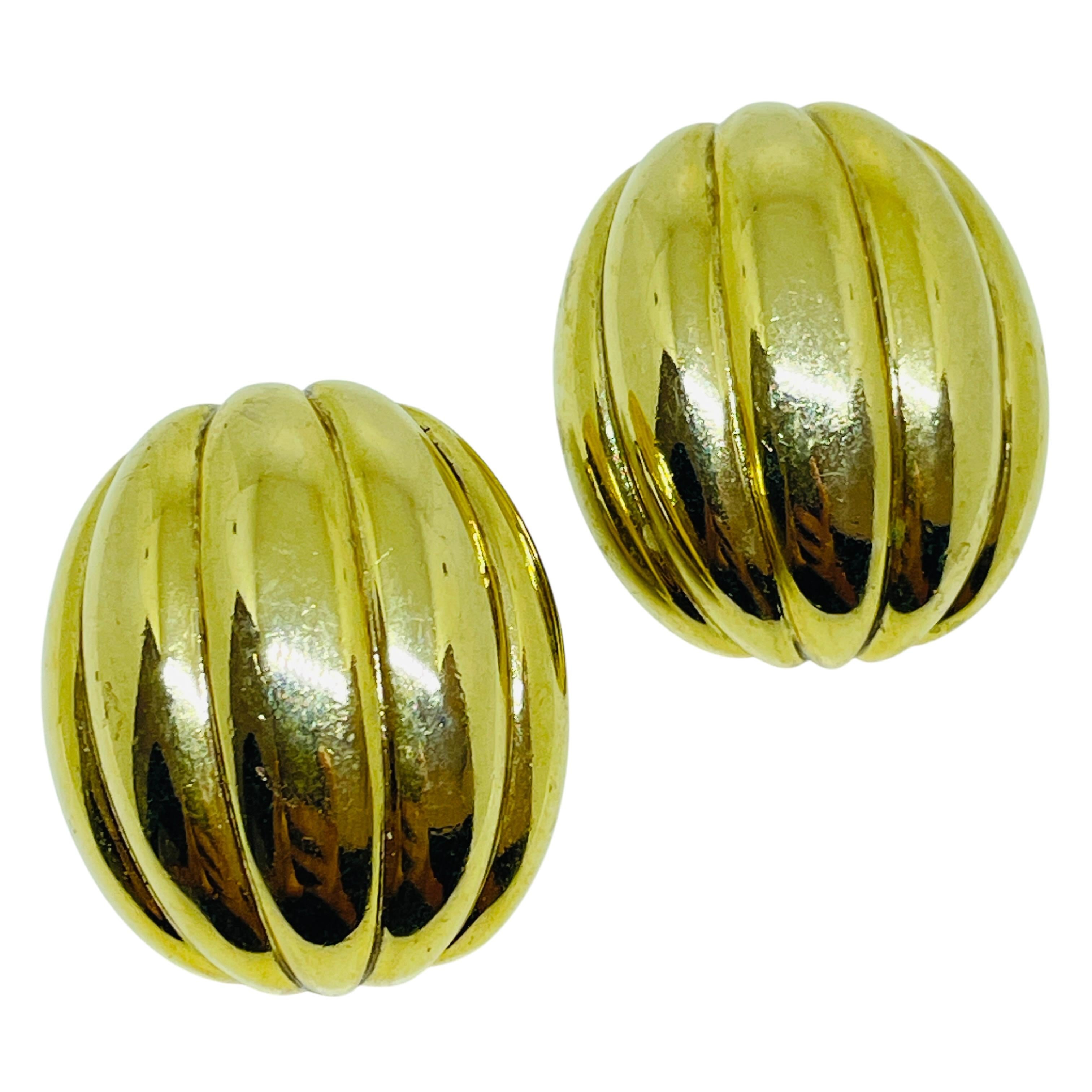 Vintage OSCAR DE LA RENTA signiert Gold massiv Designer Clip auf Ohrringe im Angebot
