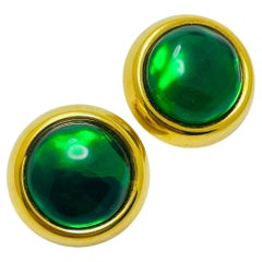 Vintage OSCAR DE LA RENTA signed gold tone green glass designer clip on earrings