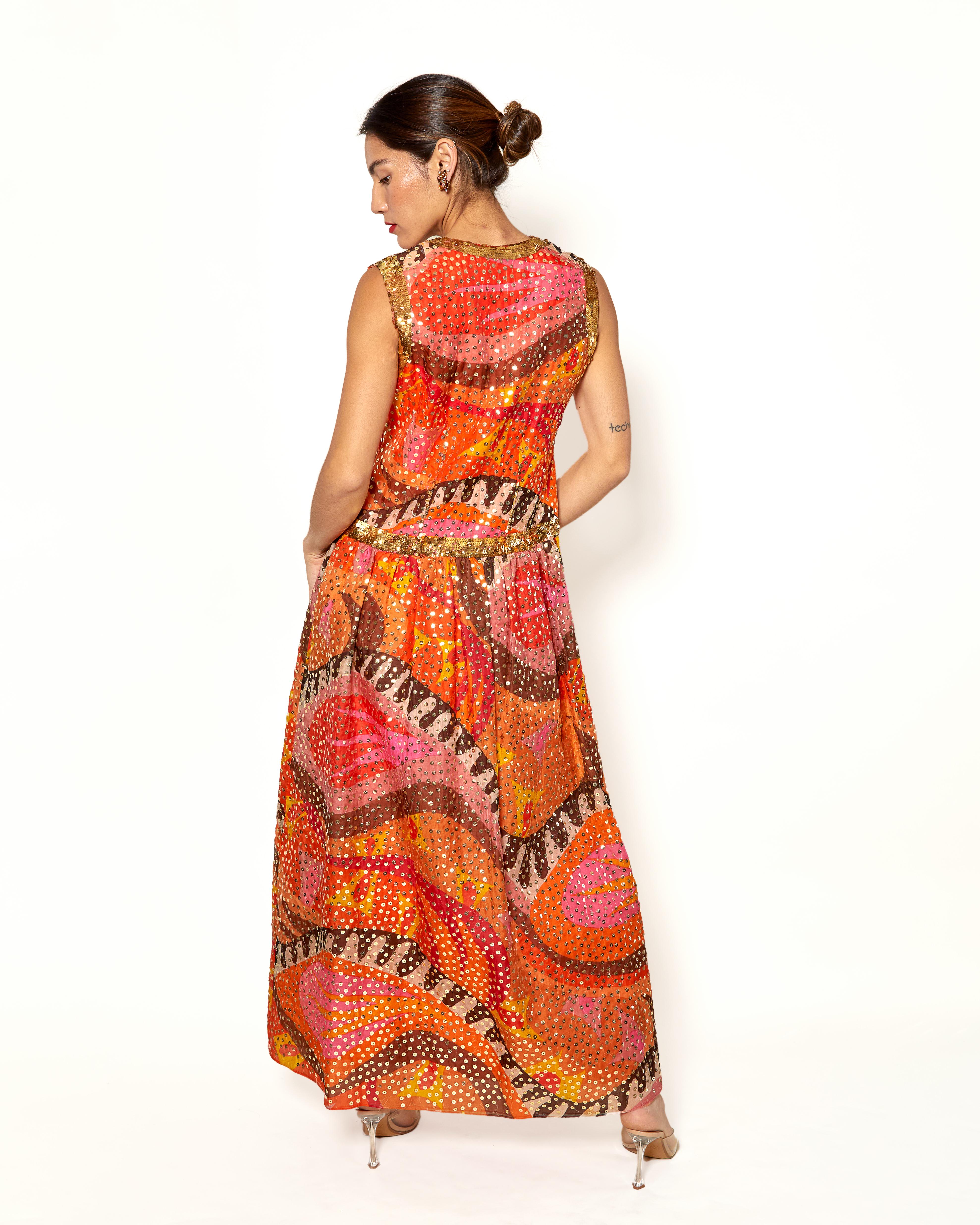 Vintage Oscar De La Renta Silk Colorful Gown With Gold Sequins For Sale 3