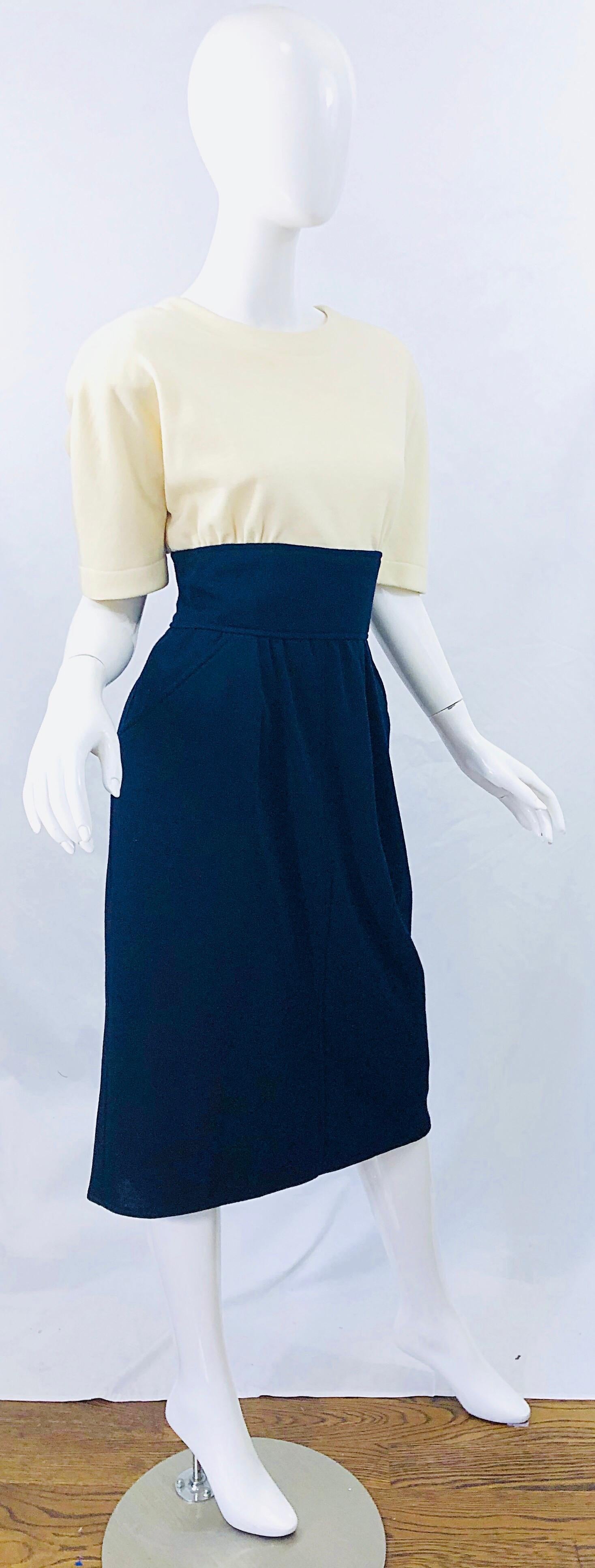 Vintage Oscar de la Renta Size 10 / 12 1980s Navy Blue + Ivory Wool 80s Dress 7