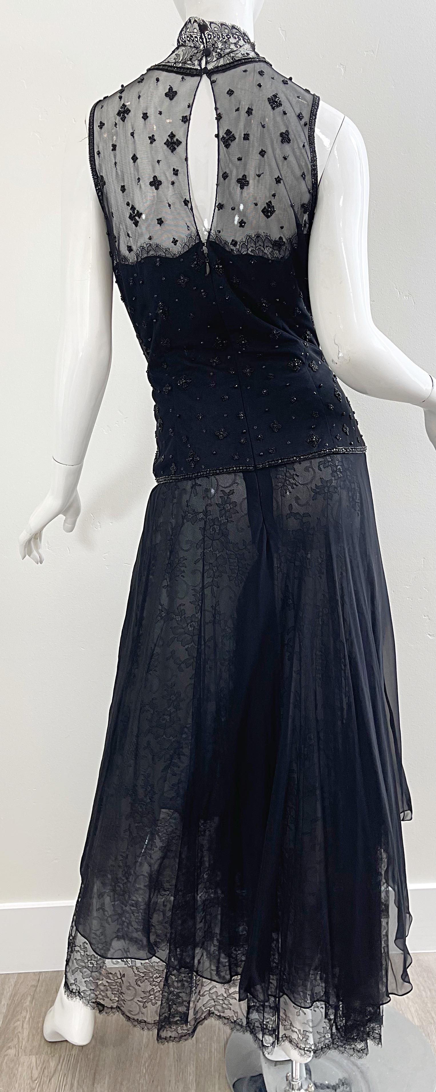 Vintage Oscar de la Renta Sheer Size 10 / 12 Black Silk Chantilly Lace Gown  For Sale 12