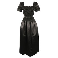 Vintage OSCAR DE LA RENTA Size 4 Black Beaded Satin Evening Gown