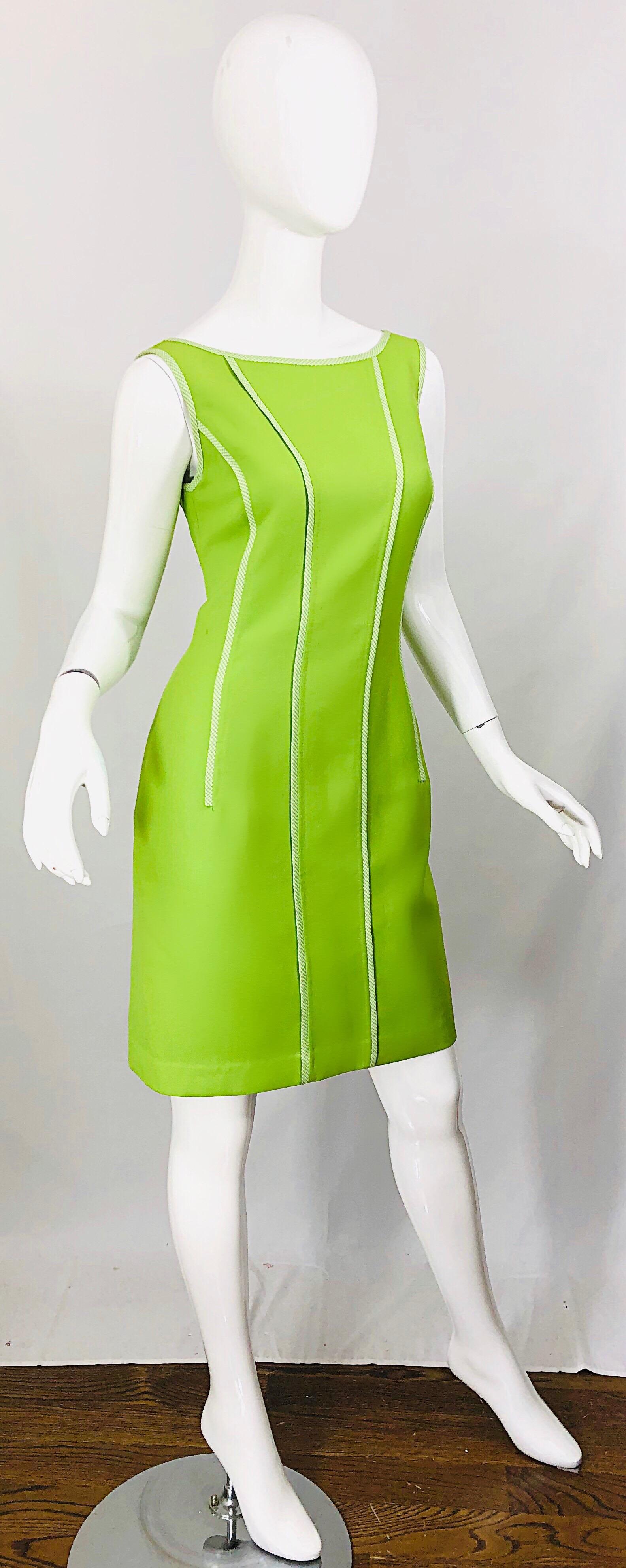 Women's Vintage Oscar de la Renta Size 8 1990s Lime Green Gingham 90s Sheath Dress