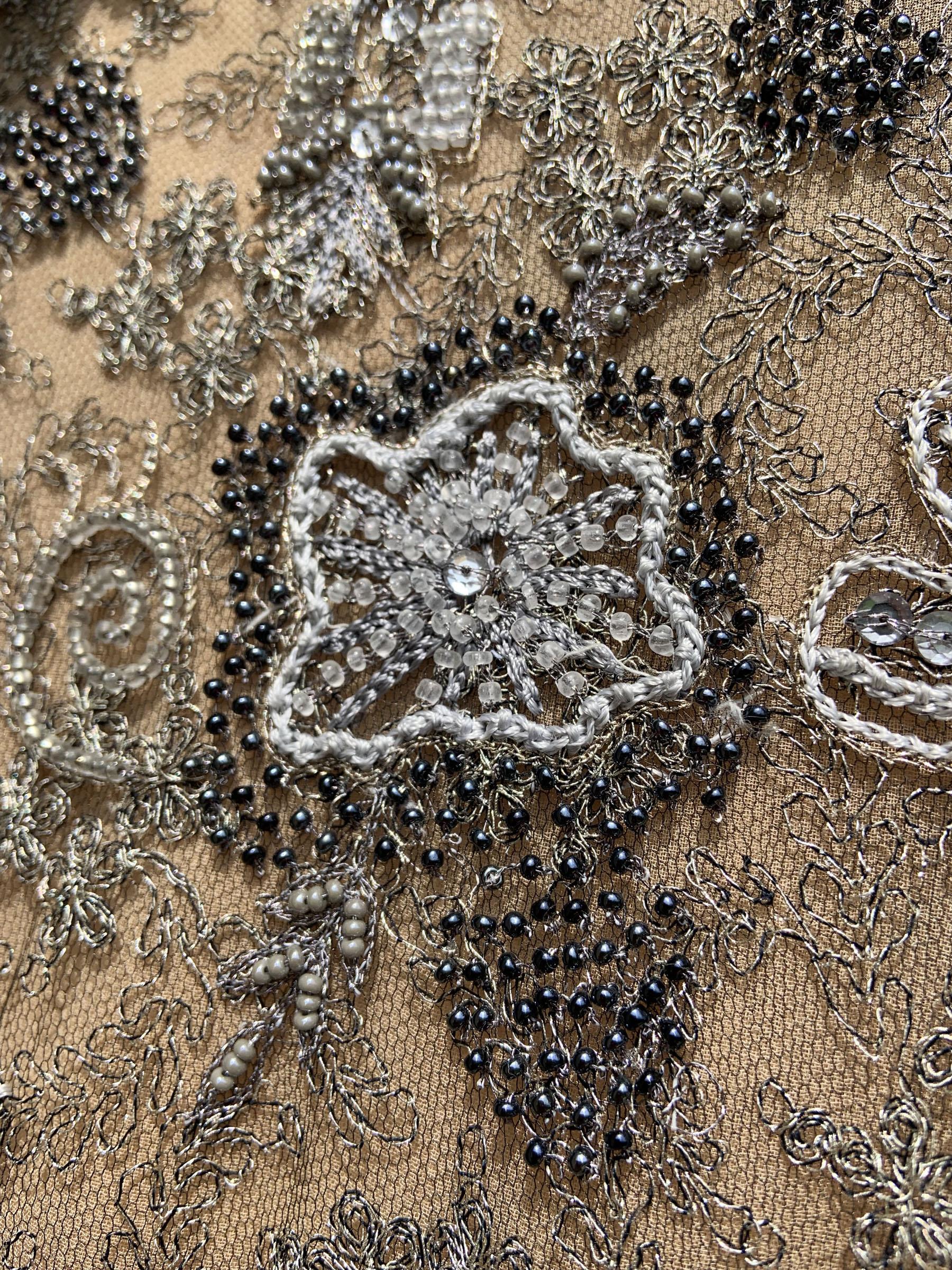 Vintage Oscar de la Renta Smoky Gray Metallic Lace Fully Embellished Dress 10 For Sale 13