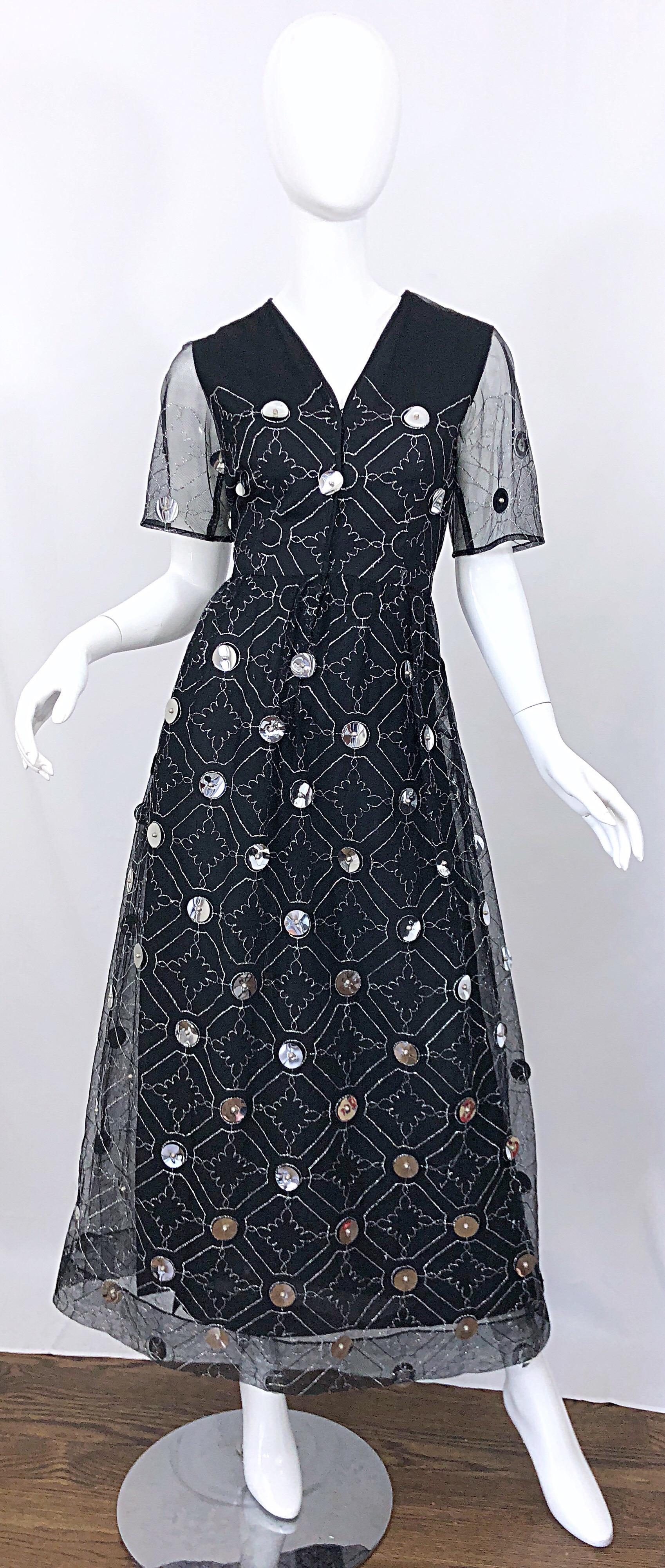 Vintage Oscar de la Renta Sz 8 10 1970s Black Tulle + Silver Pailletes 70s Gown 8