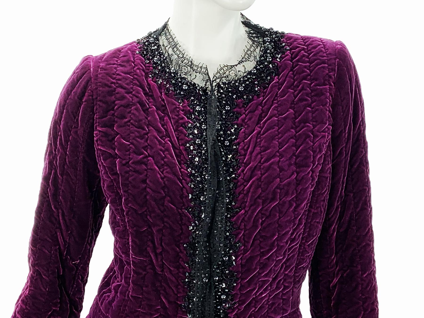 Black Vintage Oscar de la Renta Velvet Quilted Lace Beads Embellished Fitted Jacket  For Sale
