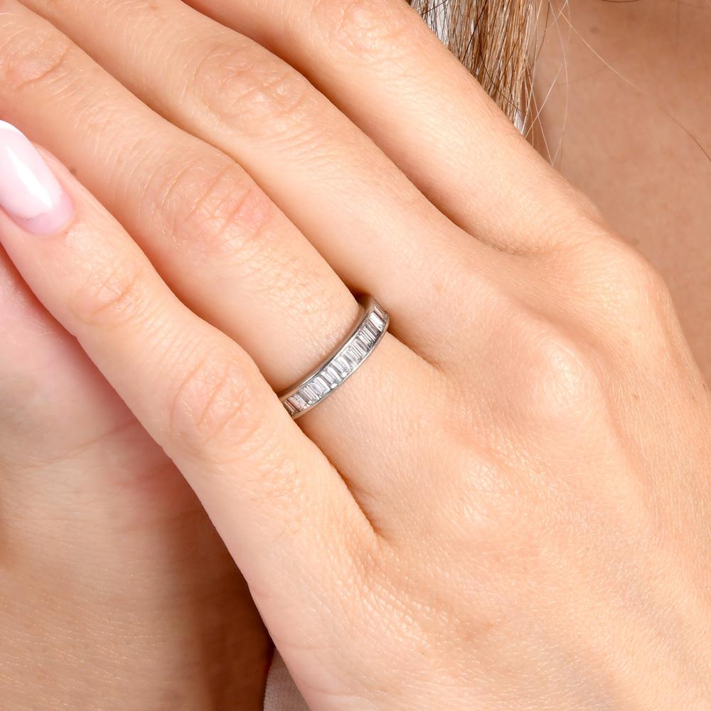 Vintage Oscar Heyman 2.45 carat Diamond Platinum Eternity Band Ring For Sale 2