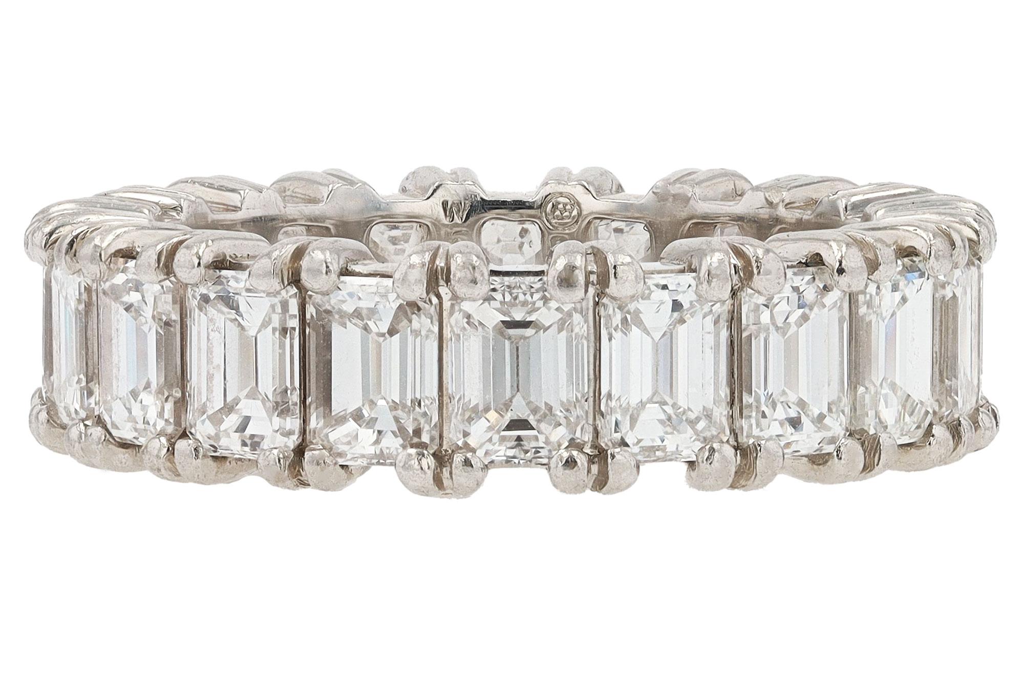 Taille émeraude Oscar Heyman, bague d'éternité vintage en diamants 5 carats, taille 5 3/4 en vente