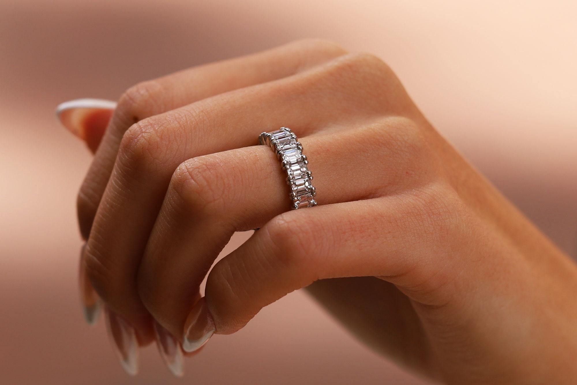 Oscar Heyman Vintage Eternity-Ring, Vintage, 5 Karat Diamant, Größe 5 3/4 im Zustand „Hervorragend“ im Angebot in Santa Barbara, CA