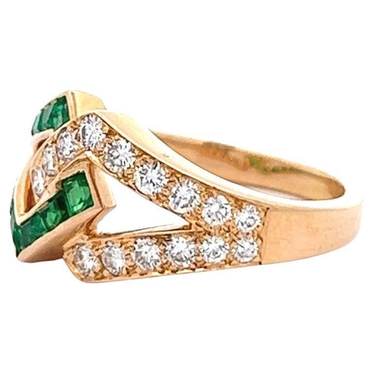 Women's or Men's Vintage Oscar Heyman Diamond Emerald 18 Karat Yellow Gold Interlocking Band Ring