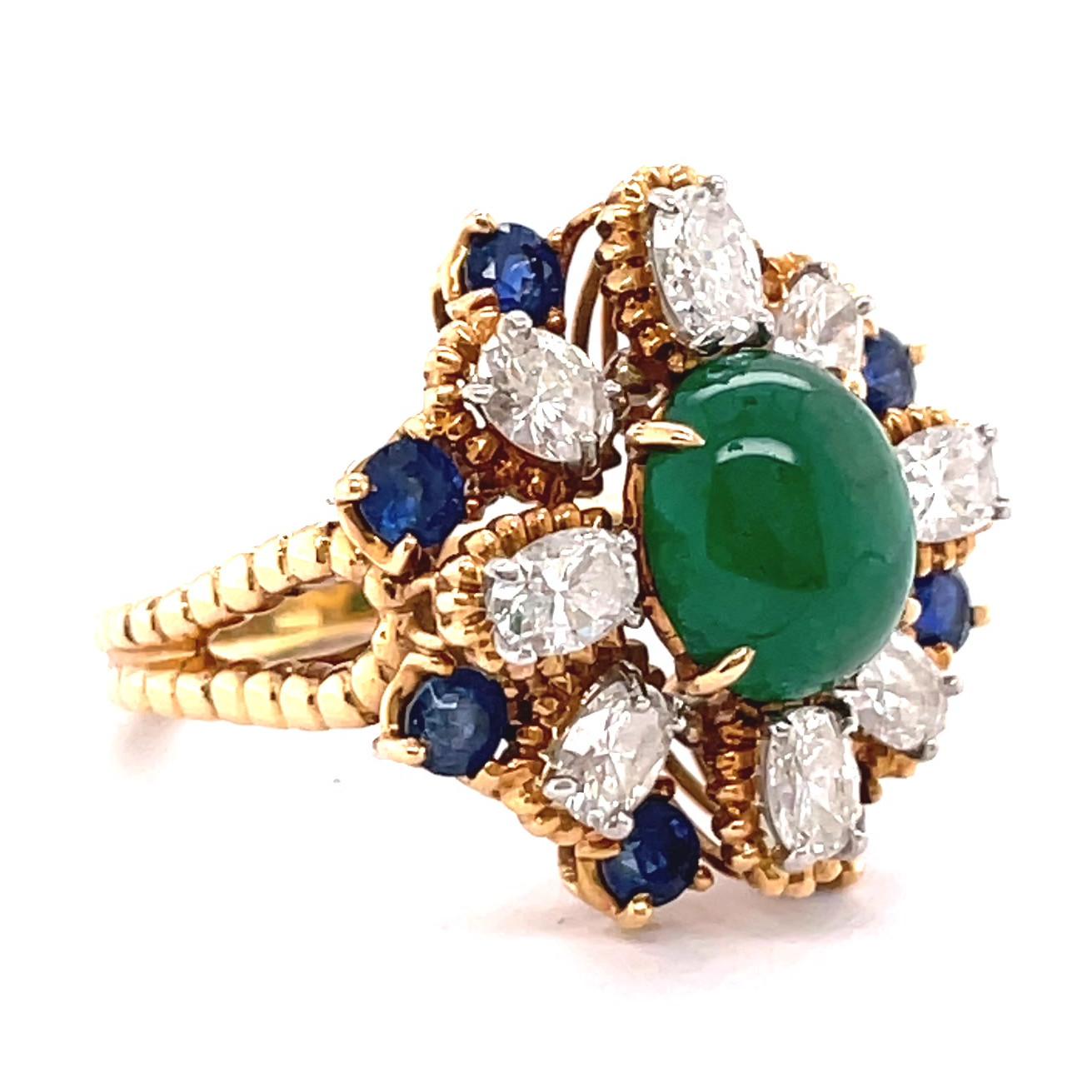 Vintage Oscar Heyman Emerald Diamond Sapphire Cluster Cocktail Ring In Excellent Condition In Beverly Hills, CA
