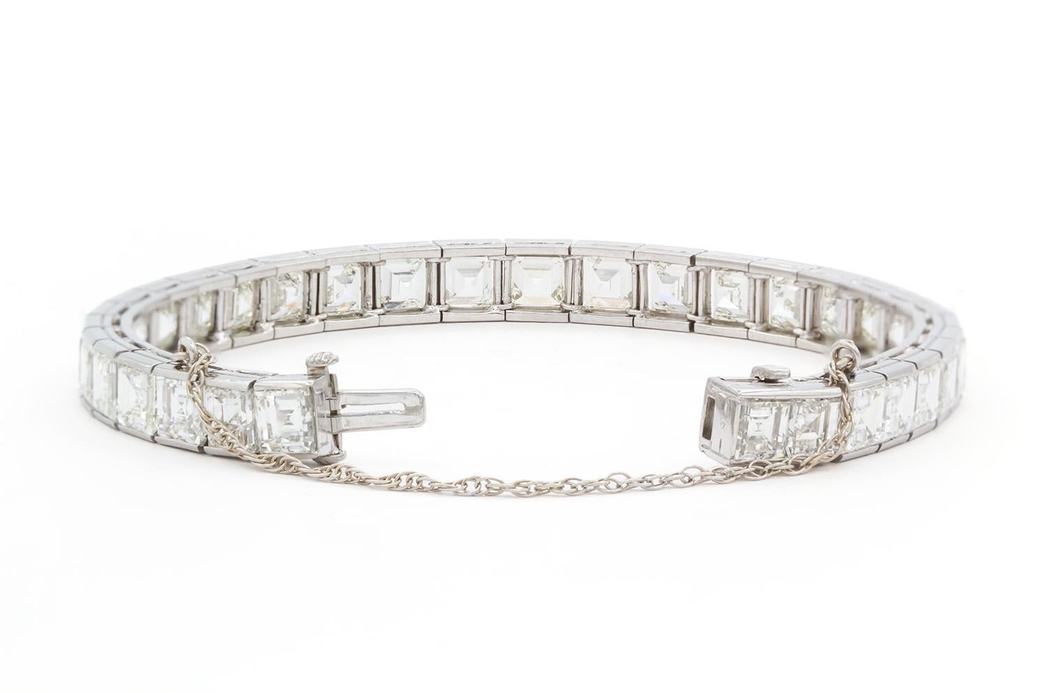Women's Vintage Oscar Heyman Platinum and Carre Cut Diamond Line Bracelet 25.00ctw