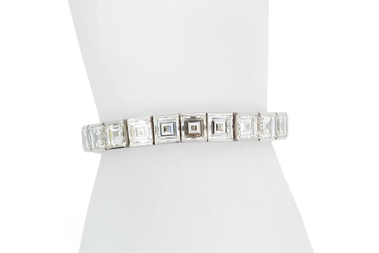 Vintage Oscar Heyman Platinum and Carre Cut Diamond Line Bracelet 25.00ctw 3
