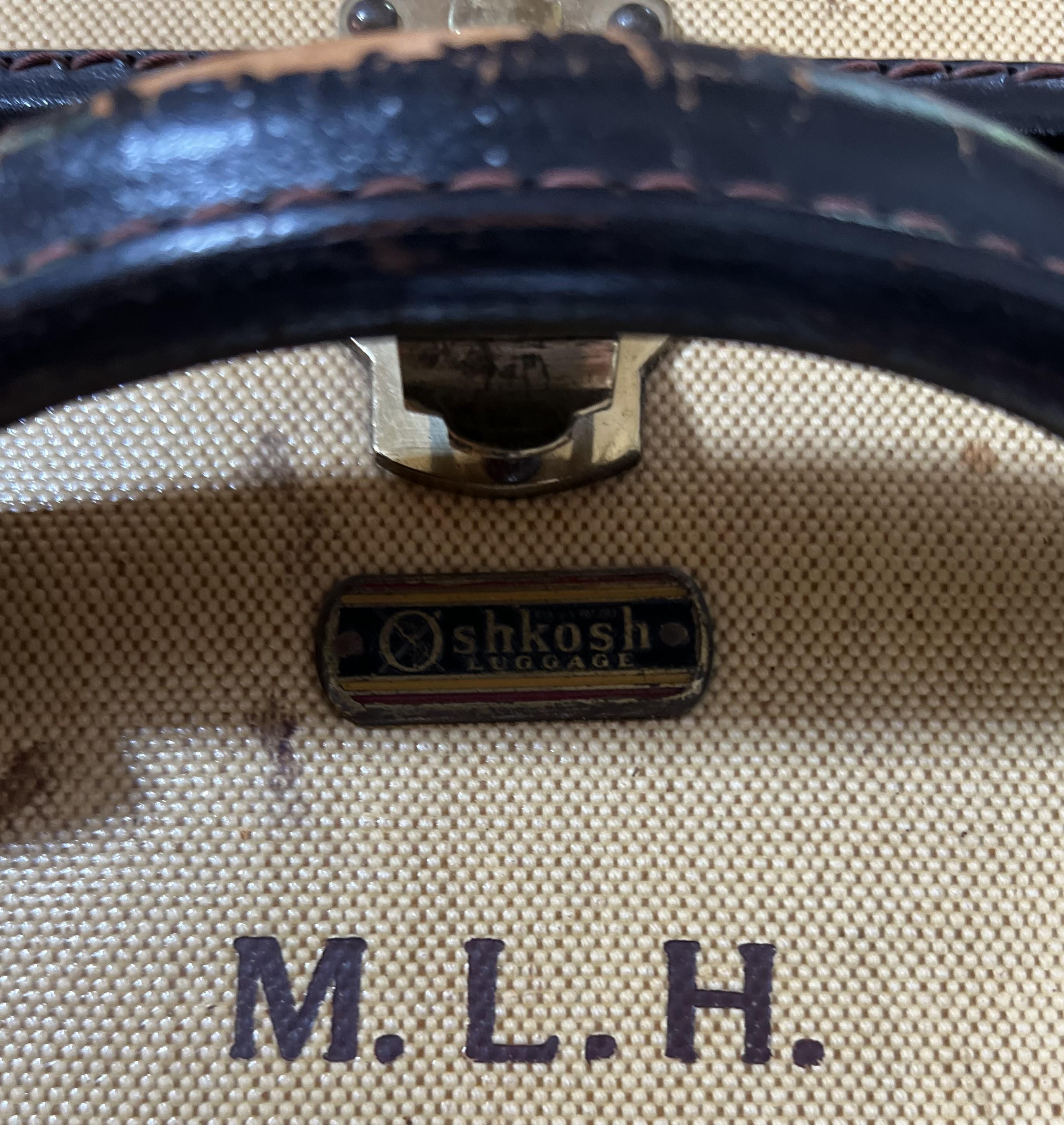 Vintage Oshkosh Suitcase For Sale 4
