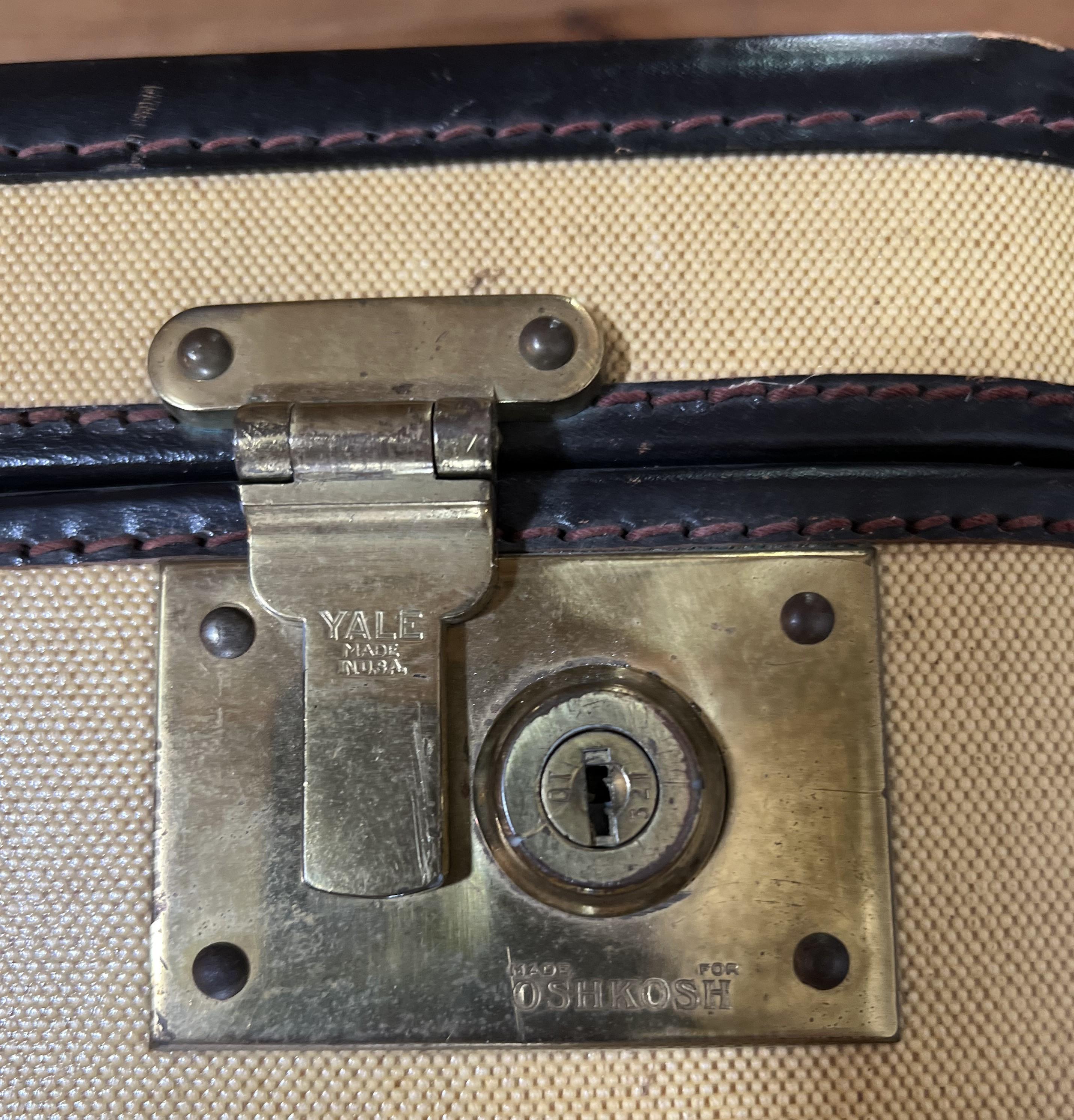 Vintage Oshkosh Suitcase For Sale 5