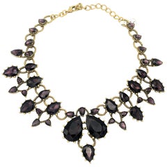 Oskar De La Renta Collier vintage en laiton et cristal violet chantourné, années 90