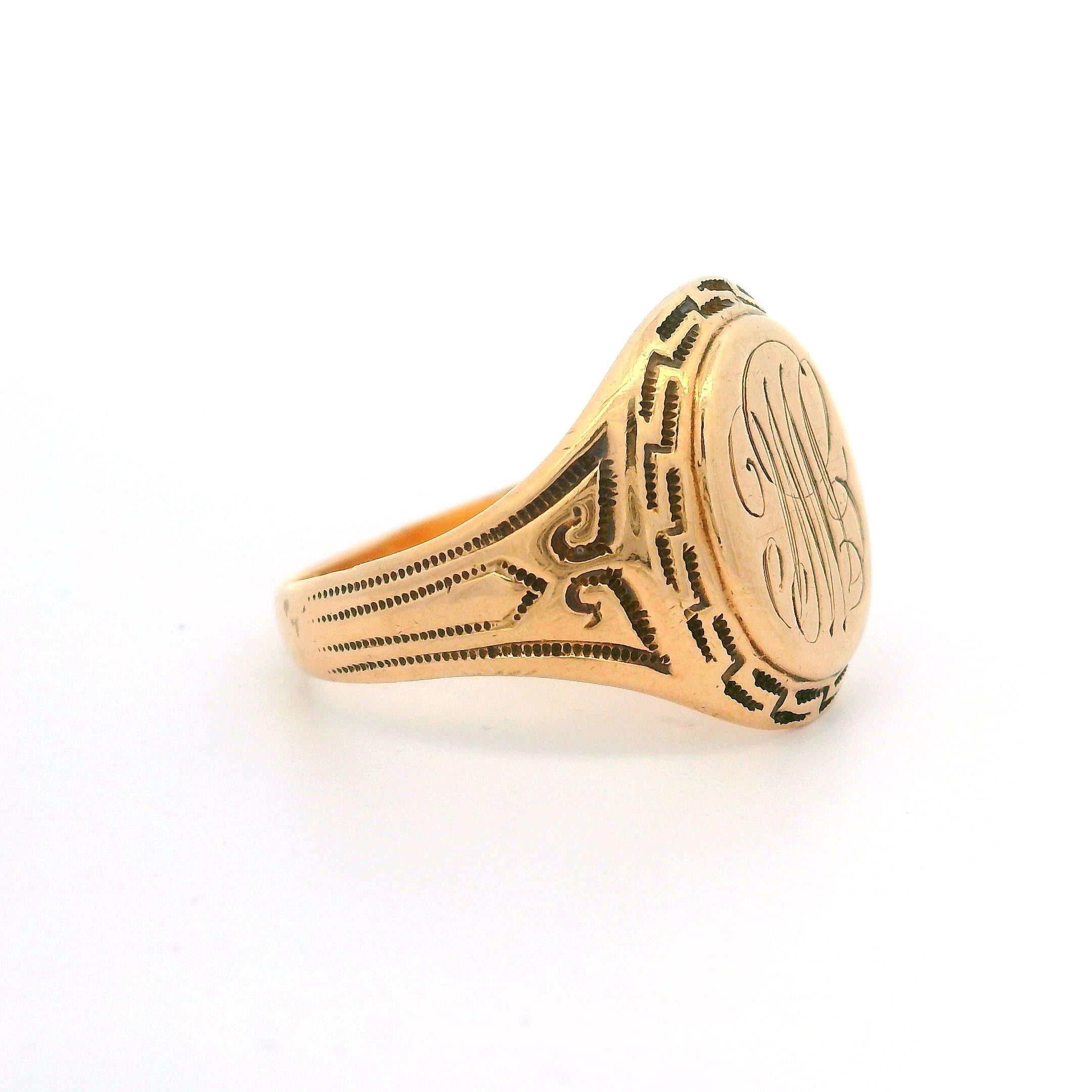 De los hombres Vintage Ostby Barton 10k Rosy Yellow Gold Milgrain Greek Key Signet Band Ring en venta
