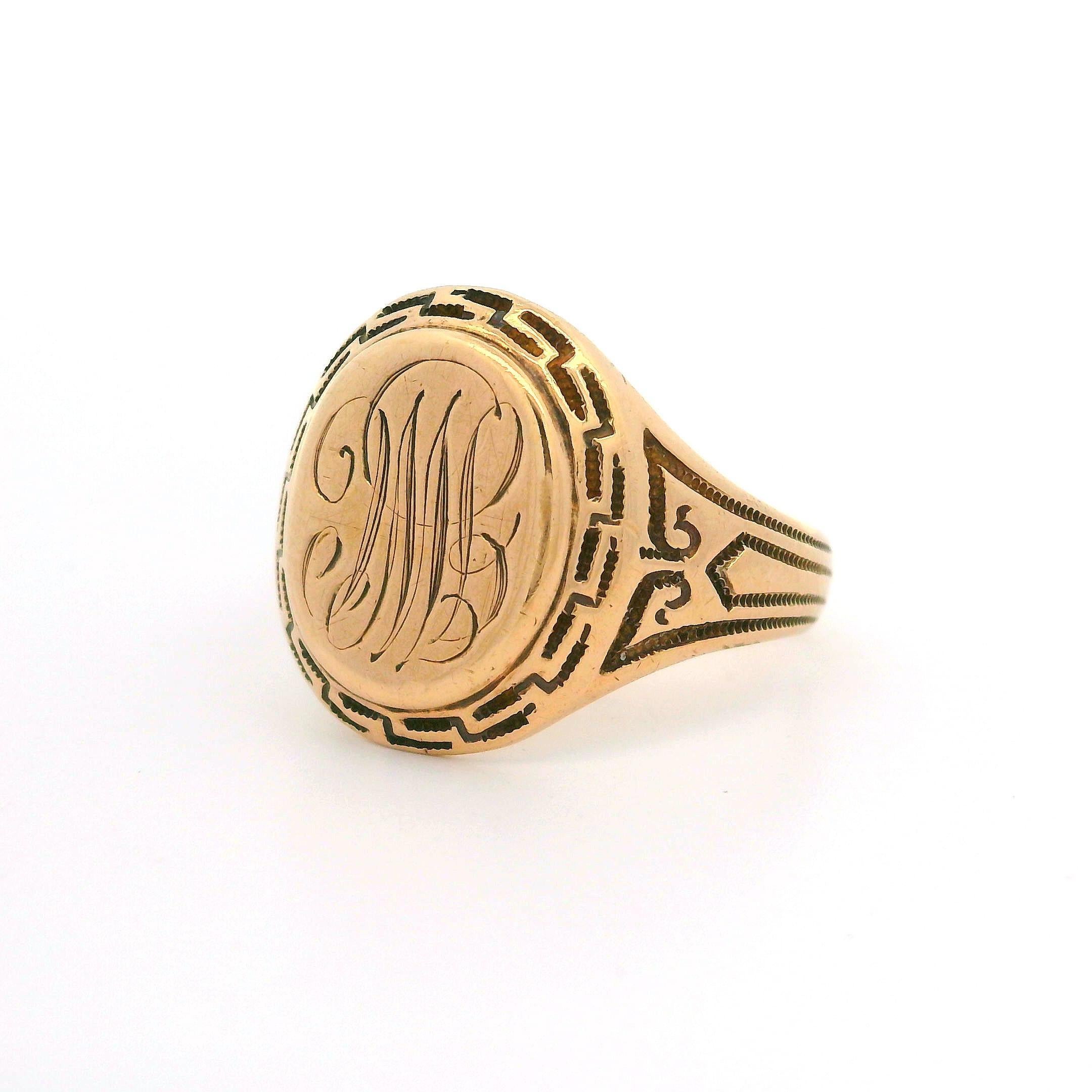 Vintage Ostby Barton 10k Rosy Yellow Gold Milgrain Greek Key Signet Band Ring en venta 1