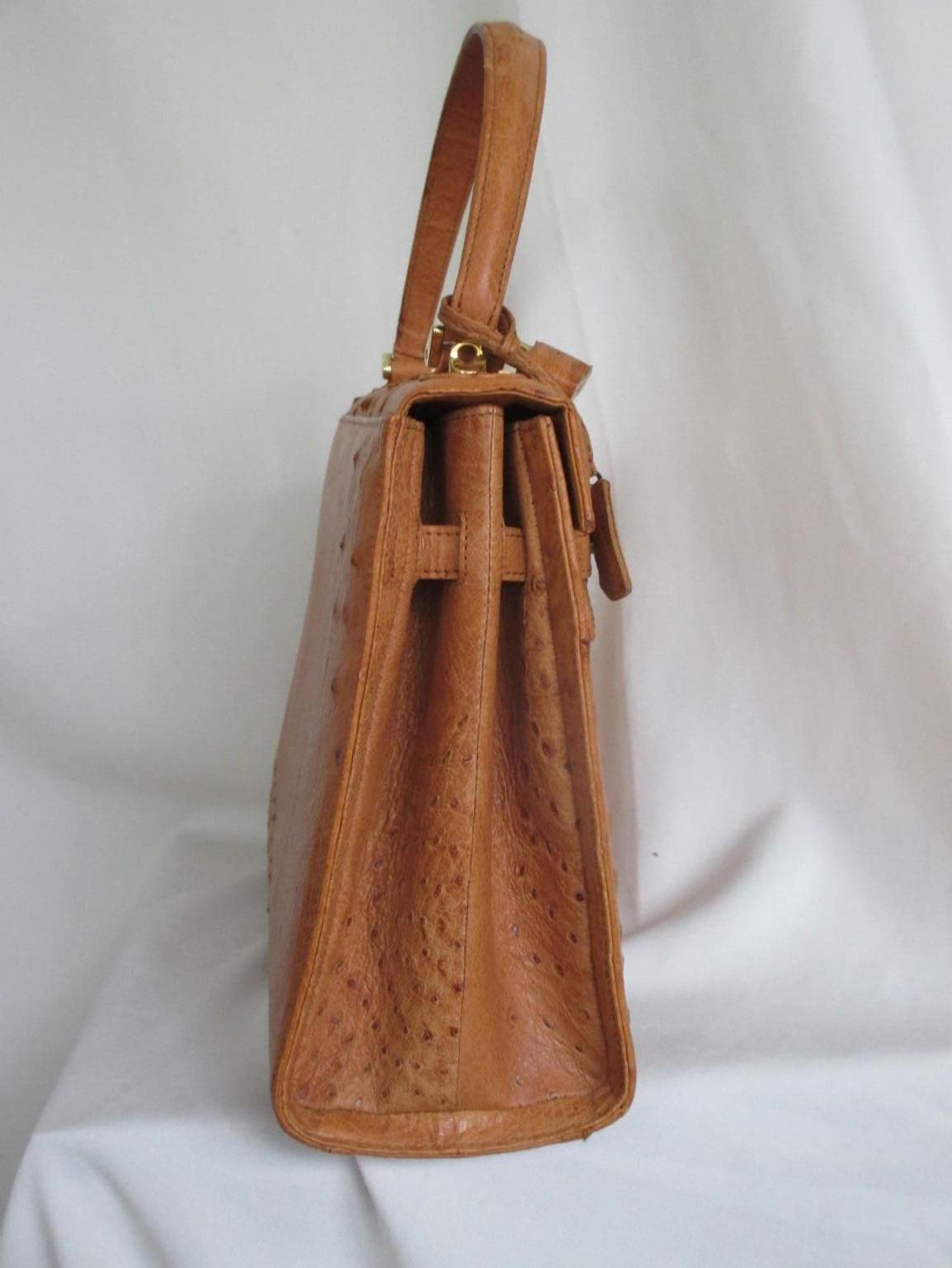 Vintage Ostrich Leather top handle bag cognac In Good Condition In Amsterdam, NL