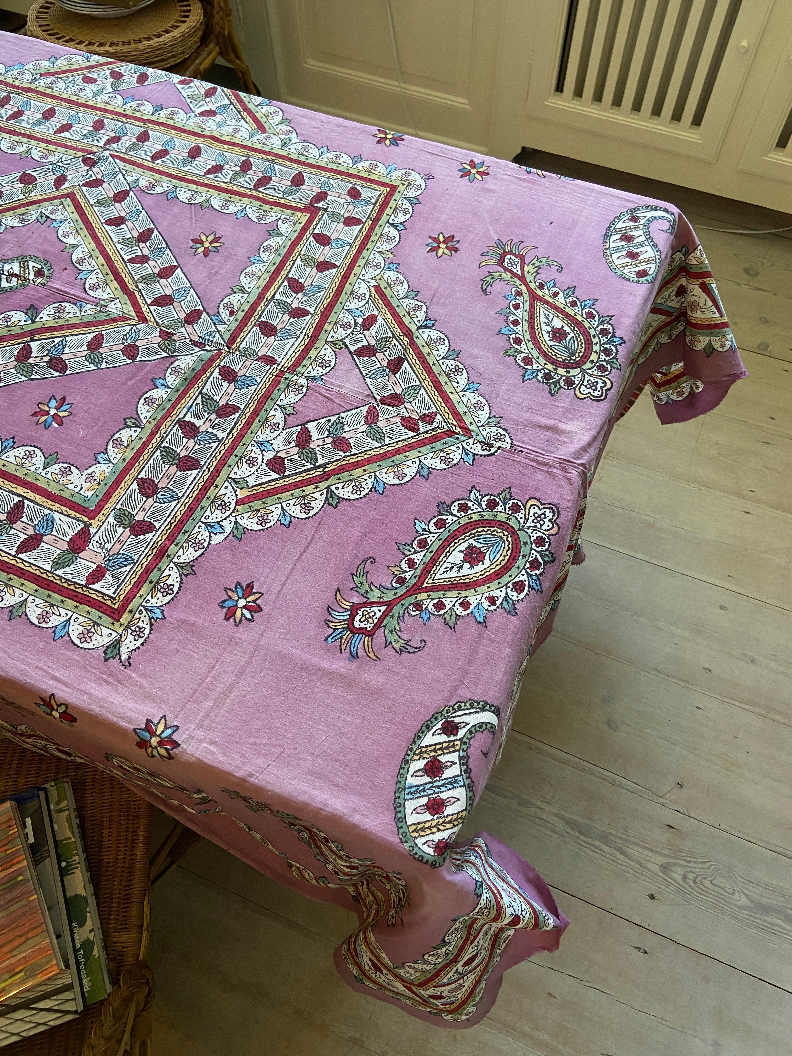 Vintage Ottoman Block Printed Yazma Tablecloth, Turkey, Early 20th Century In Good Condition For Sale In Copenhagen K, DK