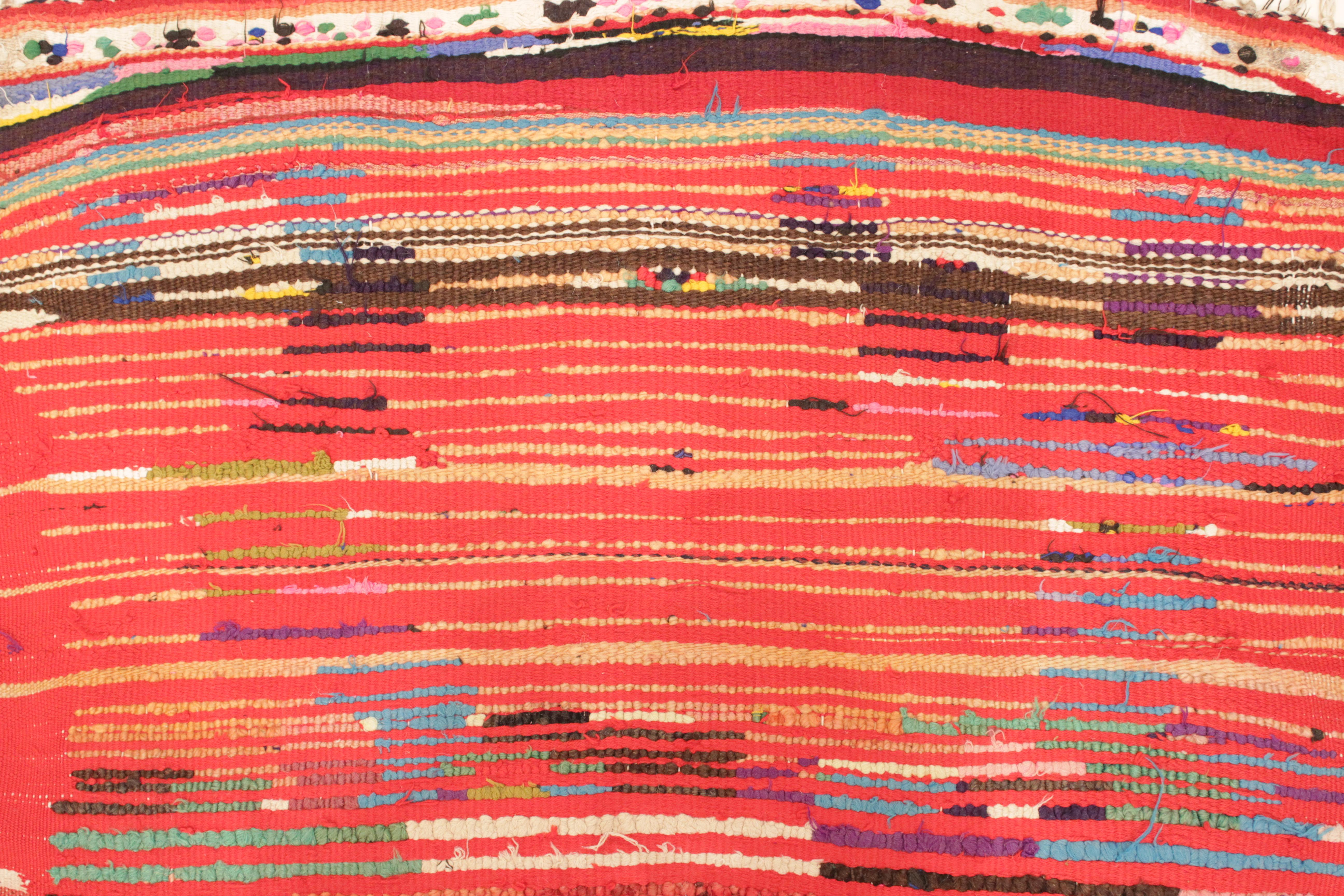 Marocain Tapis berbère miniature marocain vintage Ourika avec carrés abstraits en vente