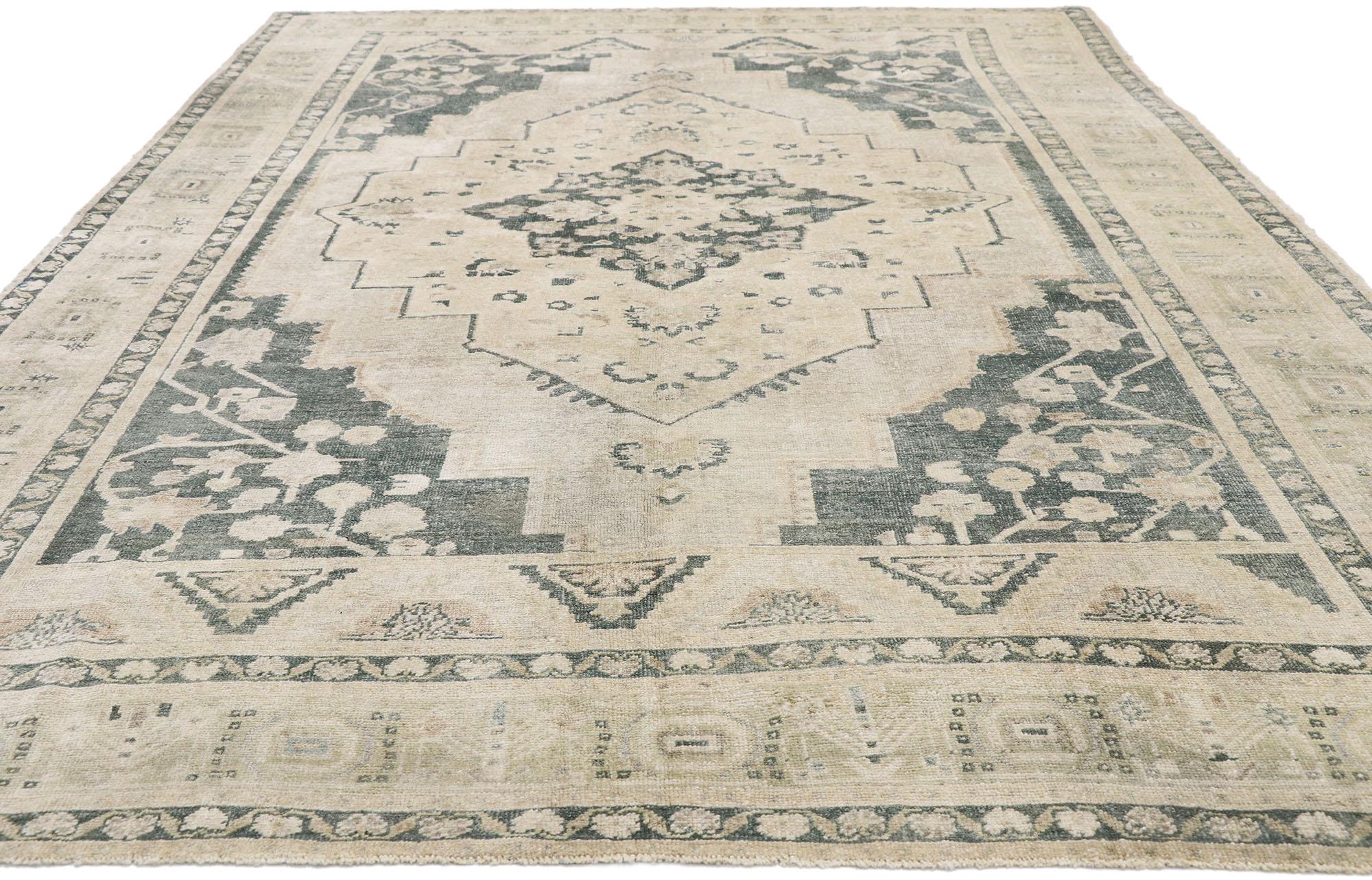 Turco Tappeto vintage turco Oushak Gallery con stile Colonial Shaker Style in vendita