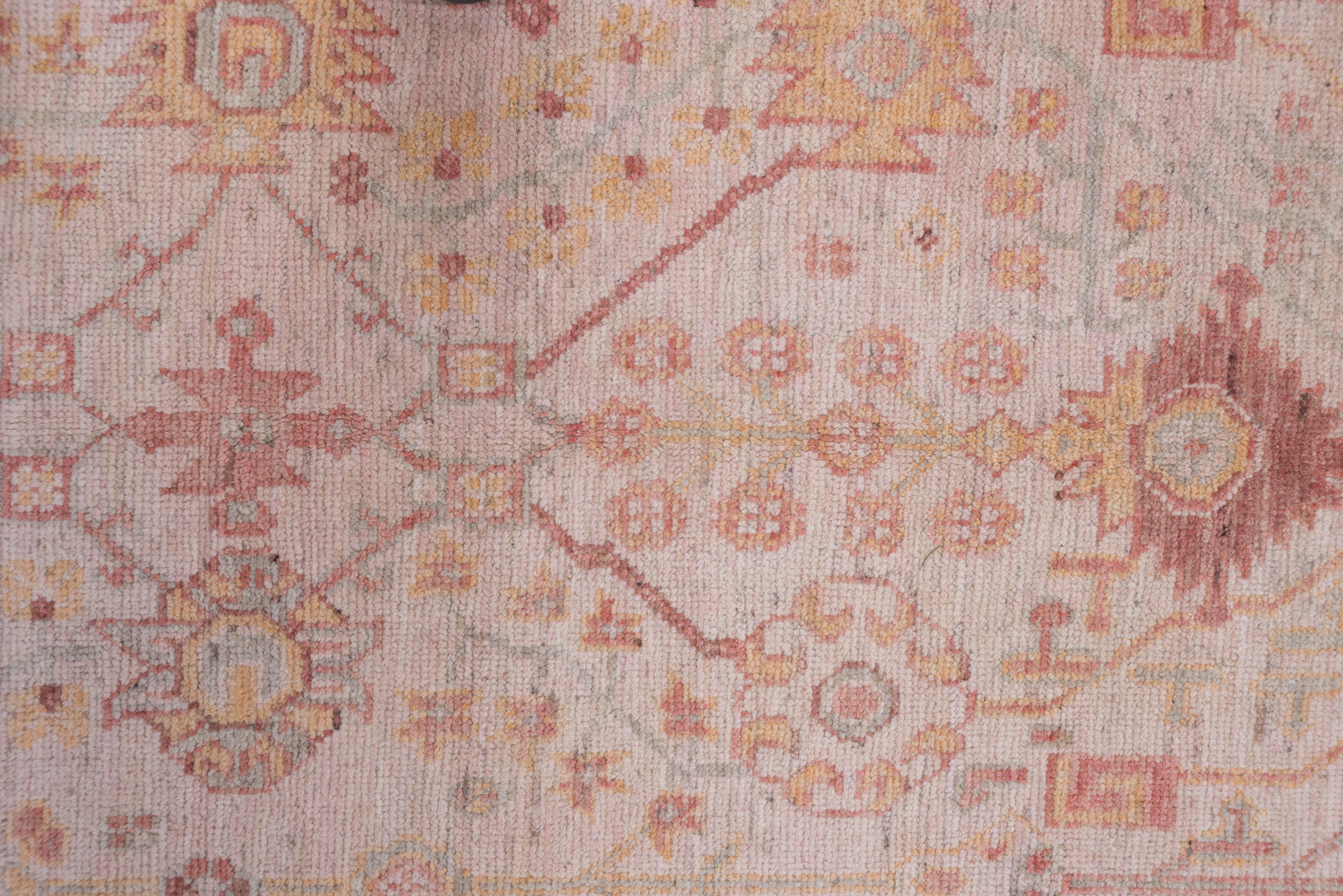 Oushak dans les tons rose et rose Bon état - En vente à New York, NY