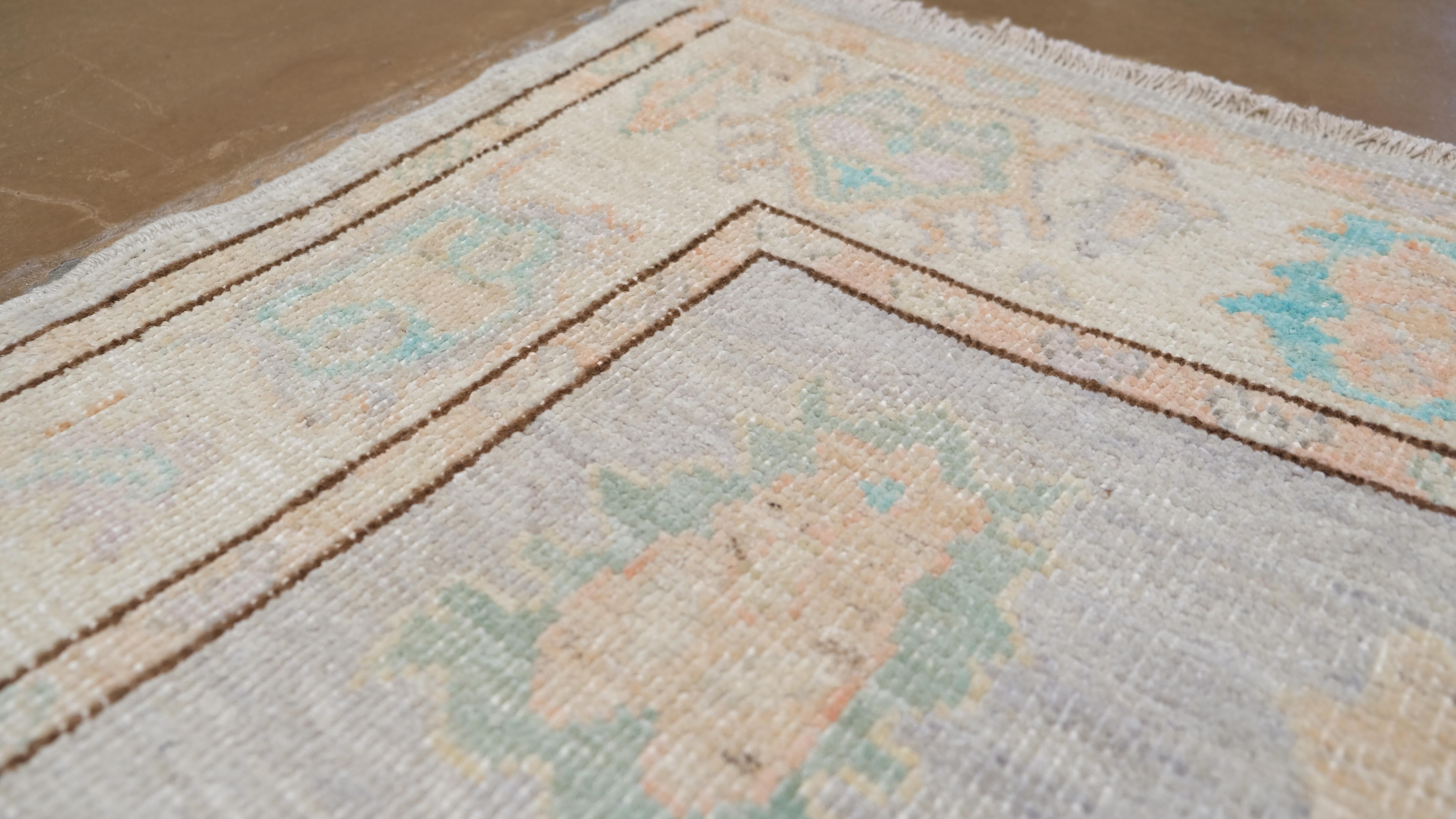 Contemporary Vintage Oushak Inspired Blue Green Floral Motif Wool Rug 4'2''x6'3'' For Sale