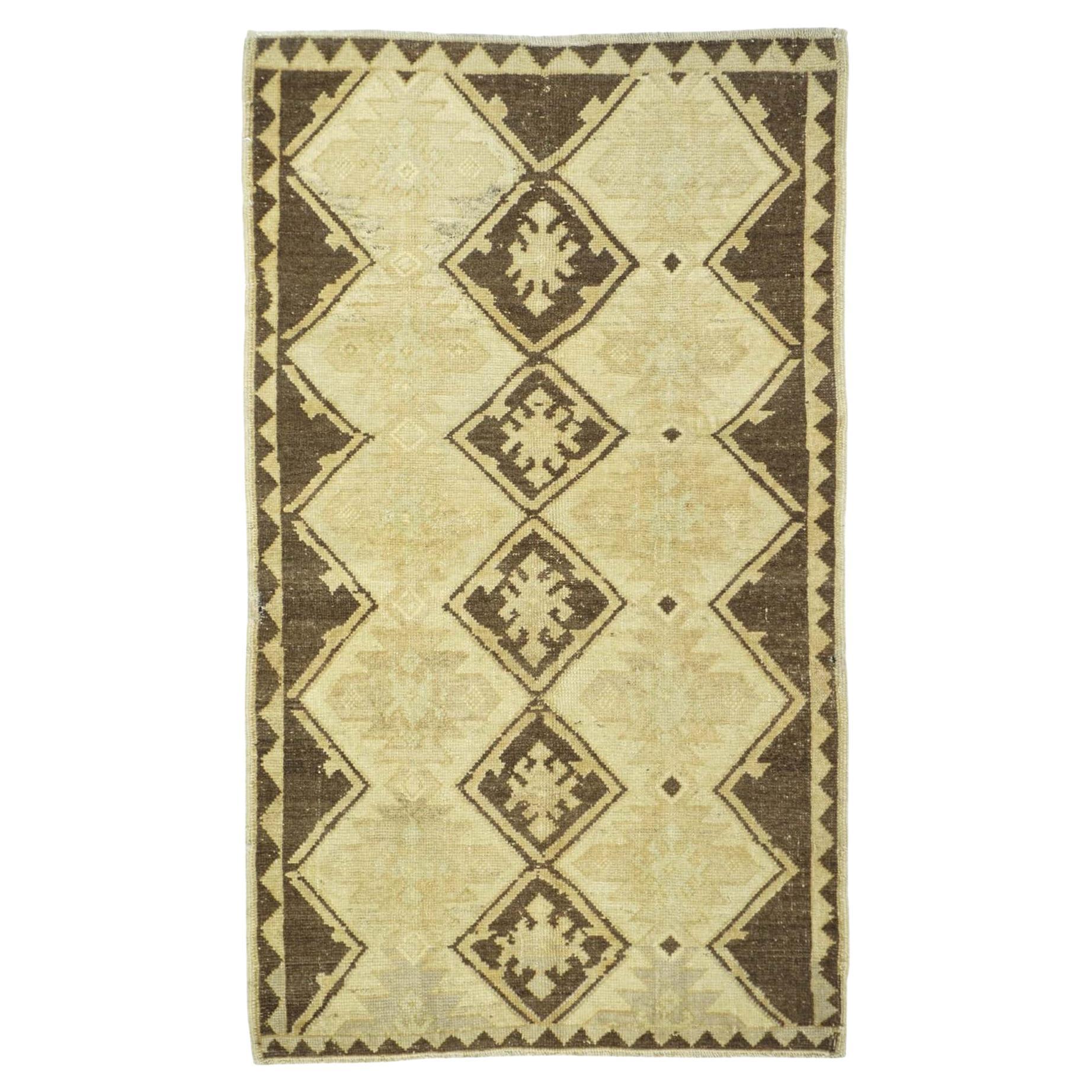 Vintage Oushak Rug 3'0" x 5'1''
