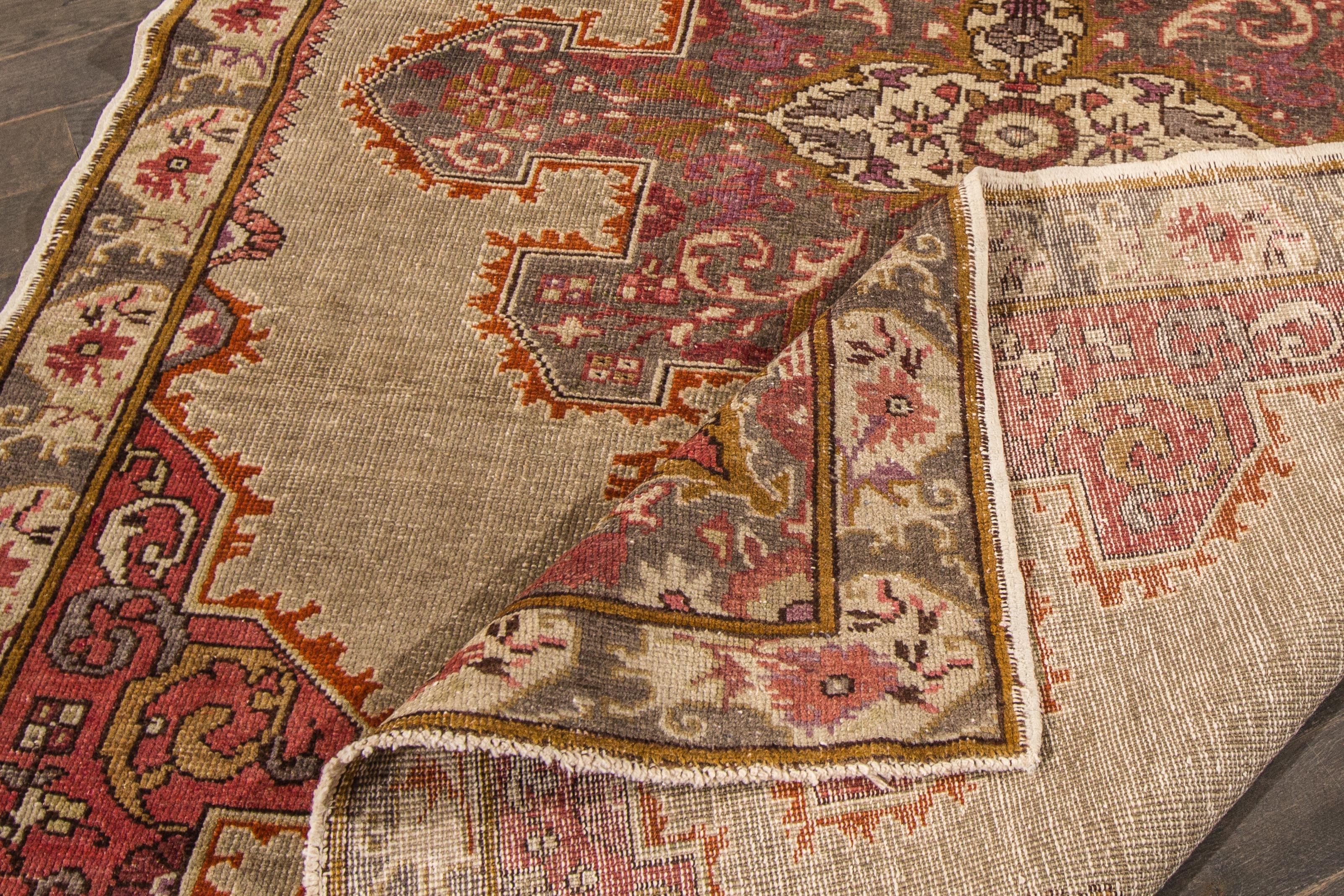 Vintage Oushak Rug In Good Condition For Sale In Norwalk, CT