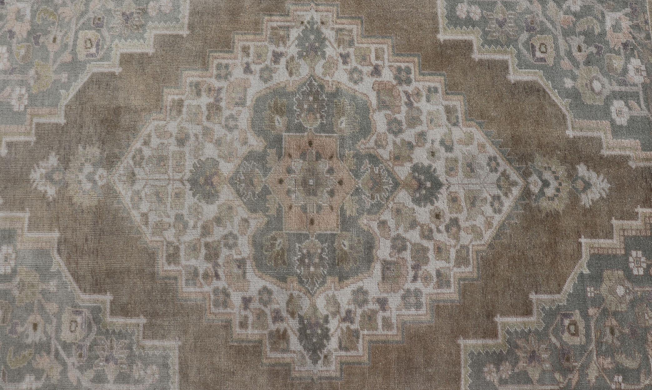 Vintage Oushak Rug from Turkey with Muted Colors and Floral Medallion For Sale 2
