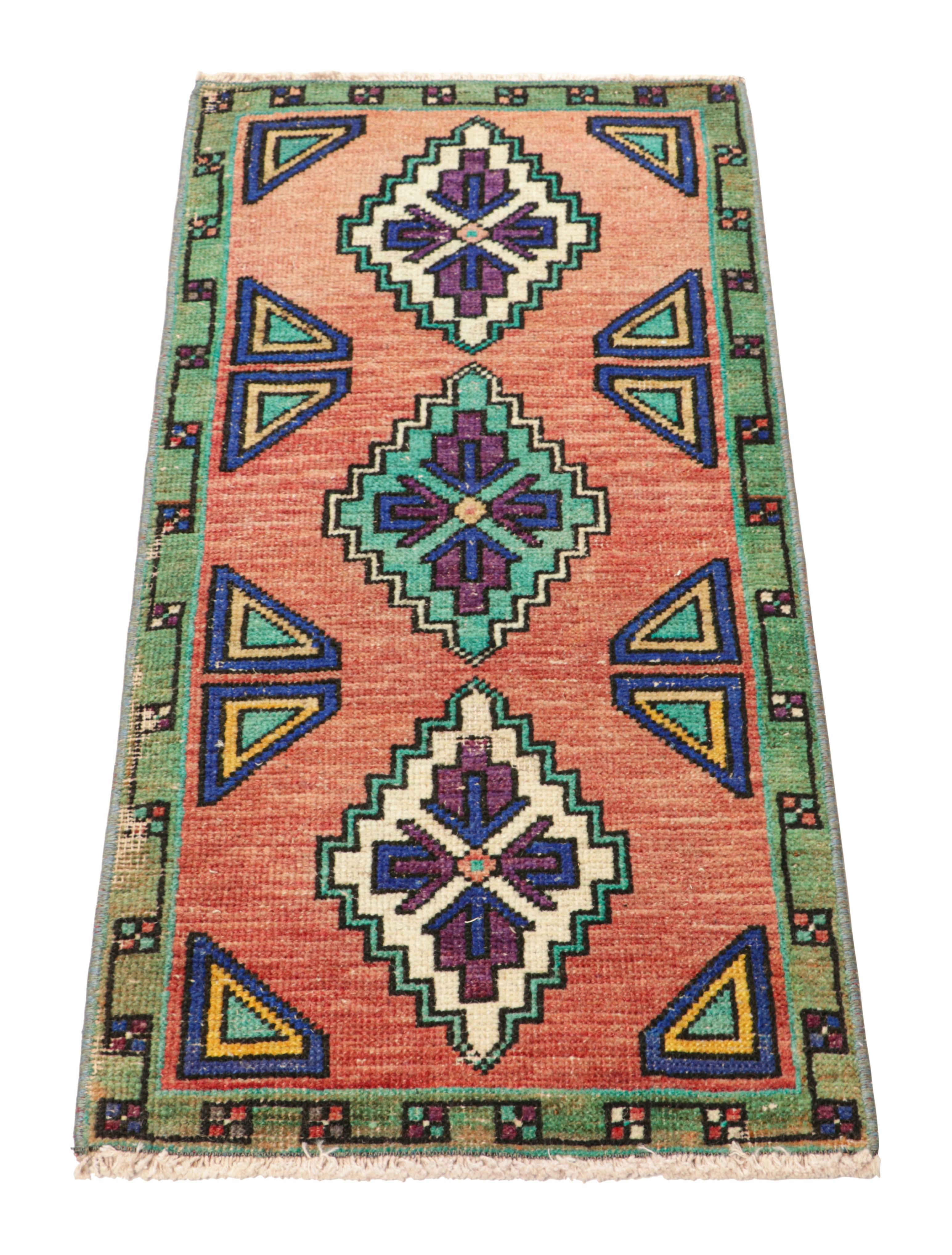 Vintage Oushak Rug in Pink & Blue, with Geometric Medallions, from Rug & Kilim In Good Condition For Sale In Long Island City, NY