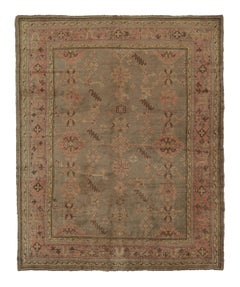 Alter Oushak-Teppich mit beige-braunen und rosa Blumenmustern, von Rug & Kilim