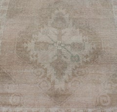 Vintage Oushak Rug with Medallion and Delicate Floral Patterns 2'3" x 2'5"