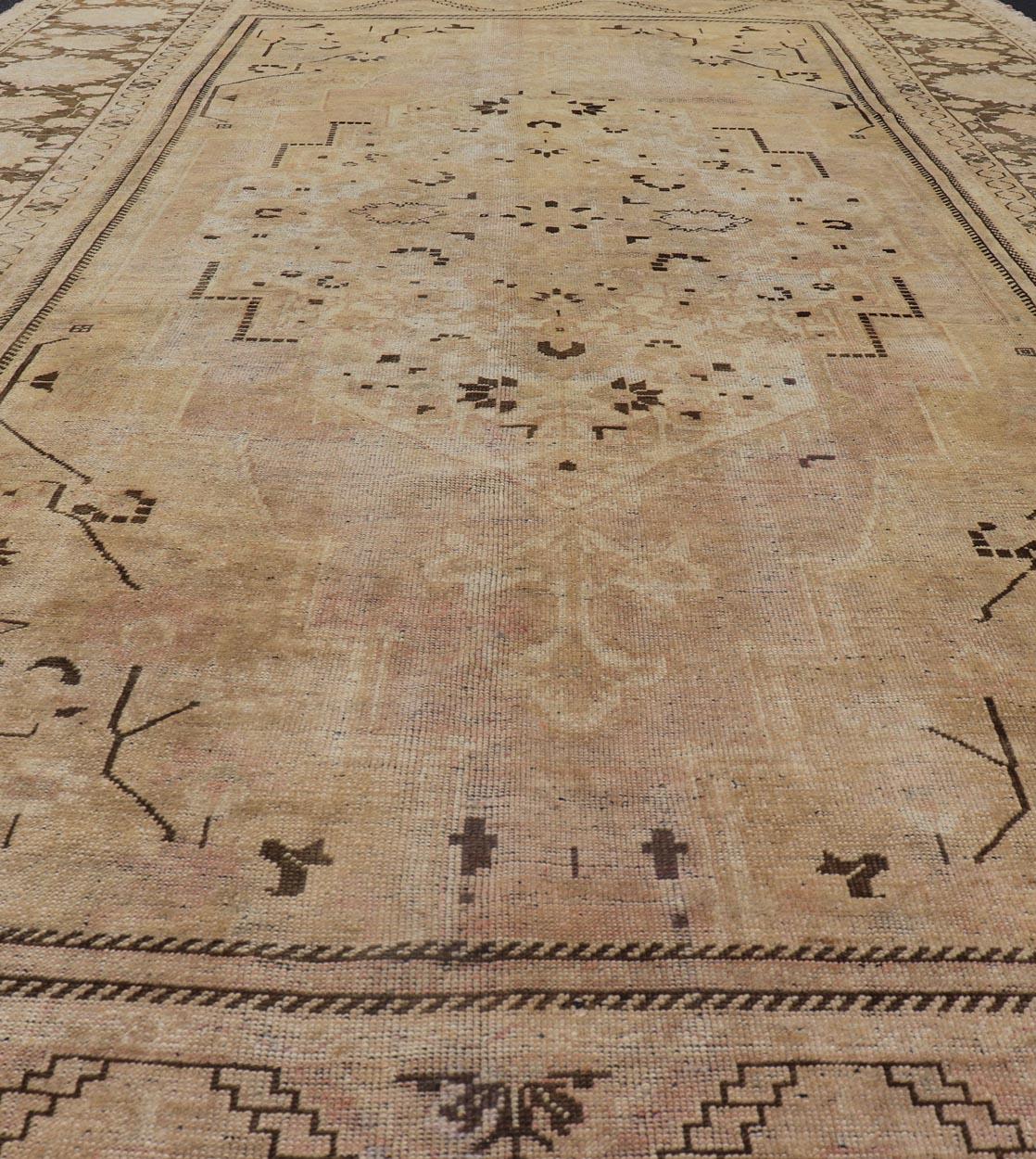 Vintage Oushak Rug with Muted Neutral Colors in Tan, Beige, Taupe, Gray & Brown For Sale 2