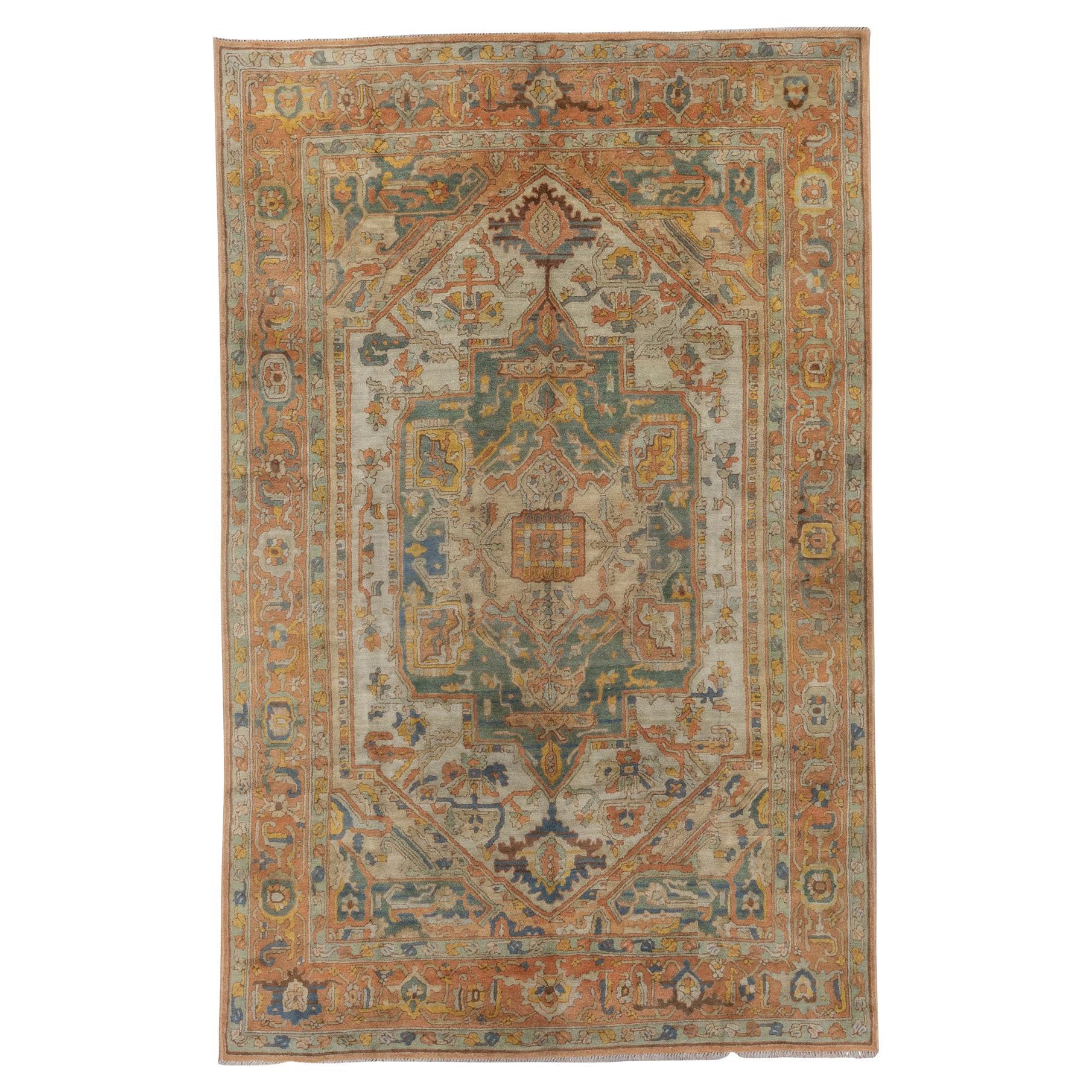 Tapis vintage Oushak avec palette de couleurs douces et motif médaillon