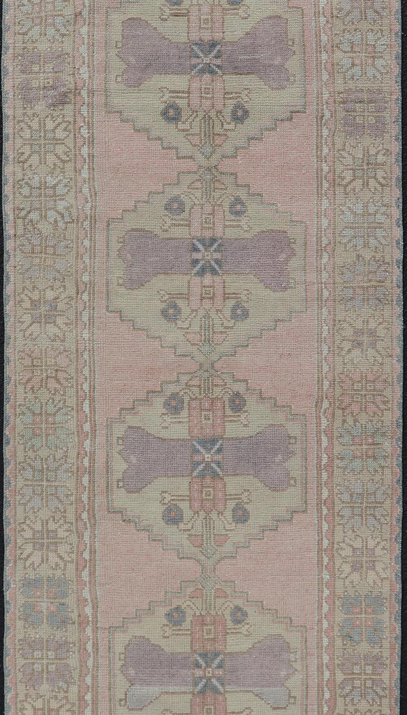 20th Century Vintage Oushak Runner With Medallions in Pink, Gray, & Light Yellow 2'11 x 8'9 For Sale