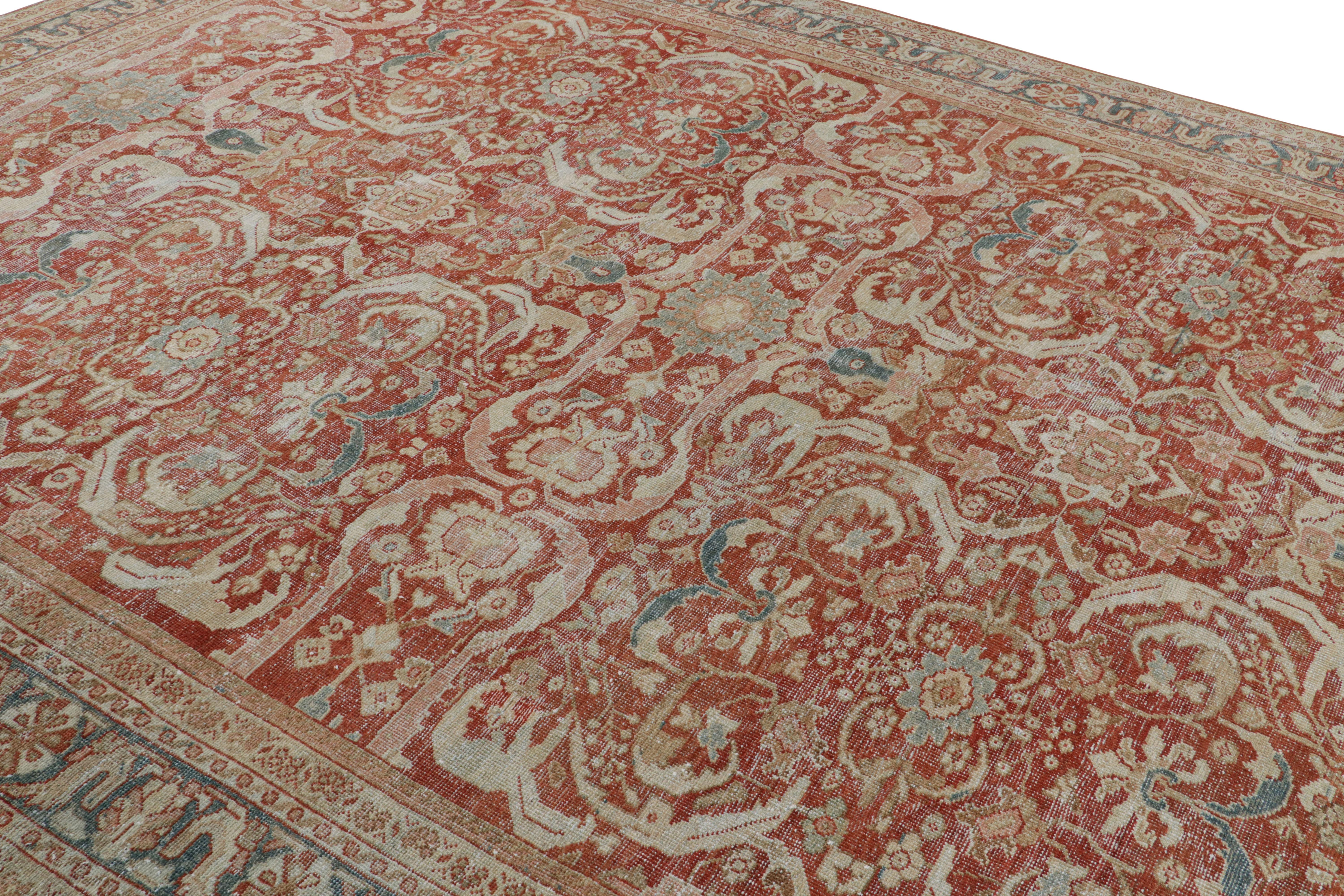 Noué à la main en laine et probablement originaire d'Irlande vers 1940-1950, ce tapis ancien 10x13 est une interprétation européenne particulièrement spéciale des tapis Oushak - une provenance dont les admirateurs de notre métier savent qu'elle a
