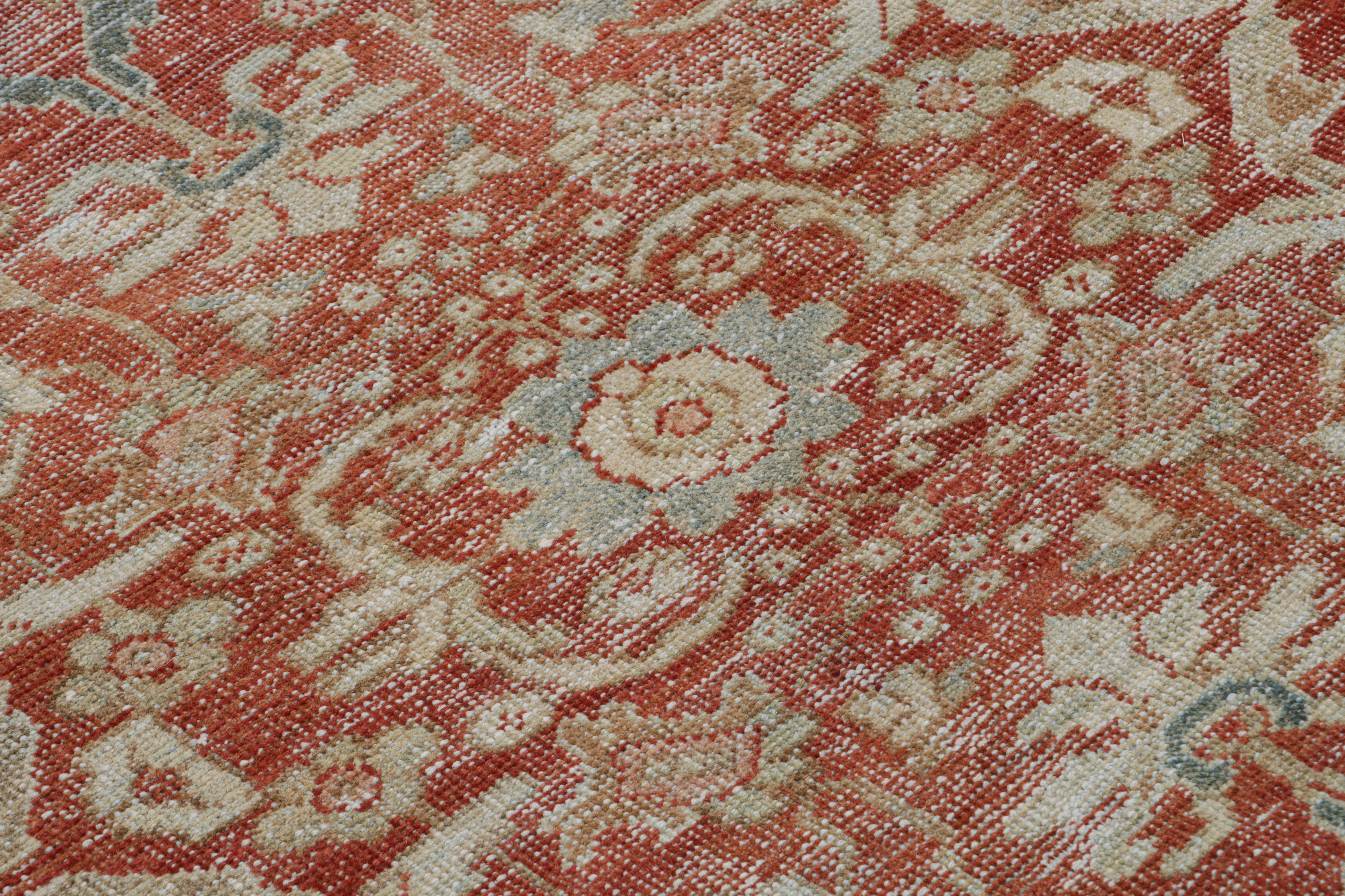 Début du 20ème siècle Tapis européen vintage de style Oushak en rouge, avec motifs floraux de Rug & Kilim en vente