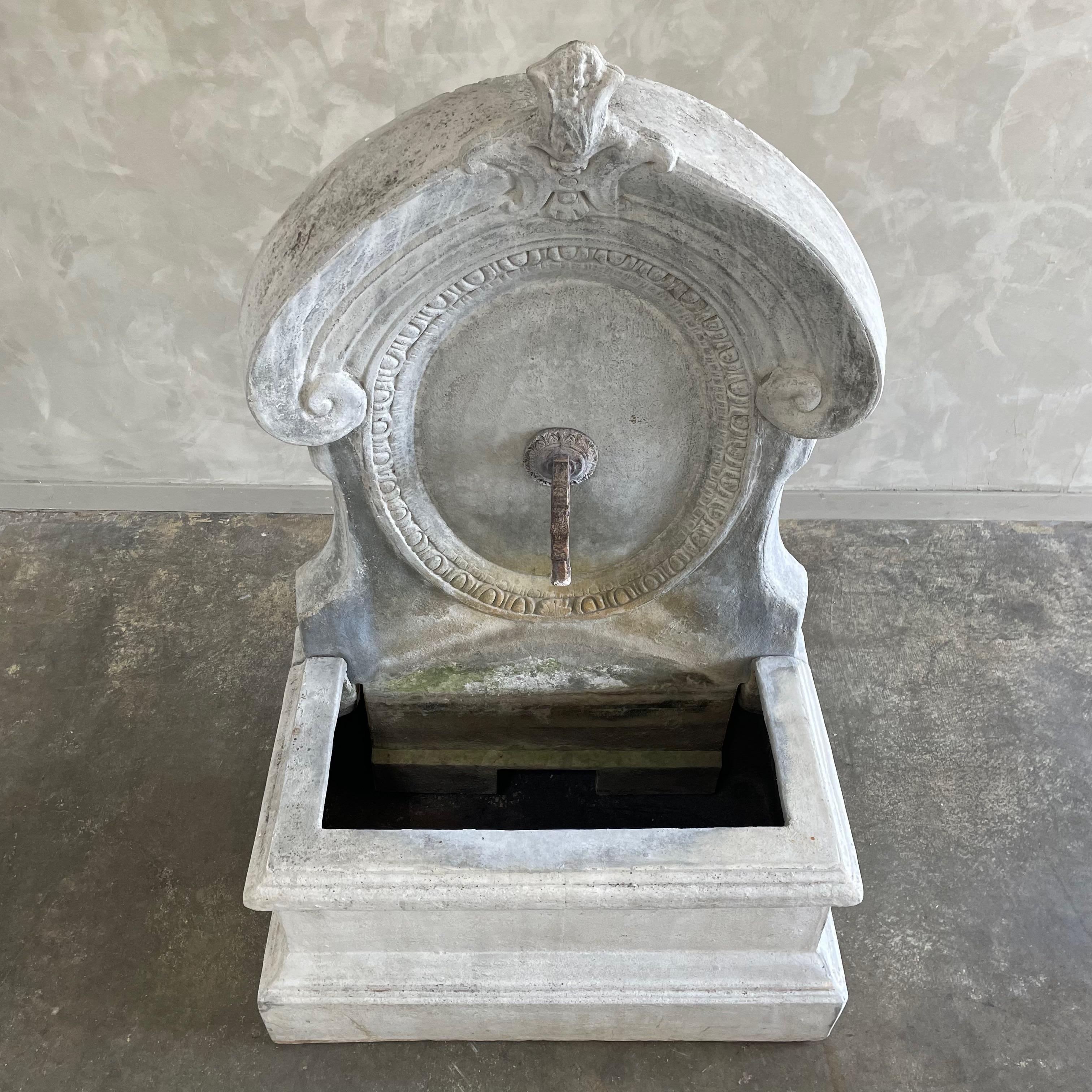 Vetroresina Fontana da giardino vintage per esterni