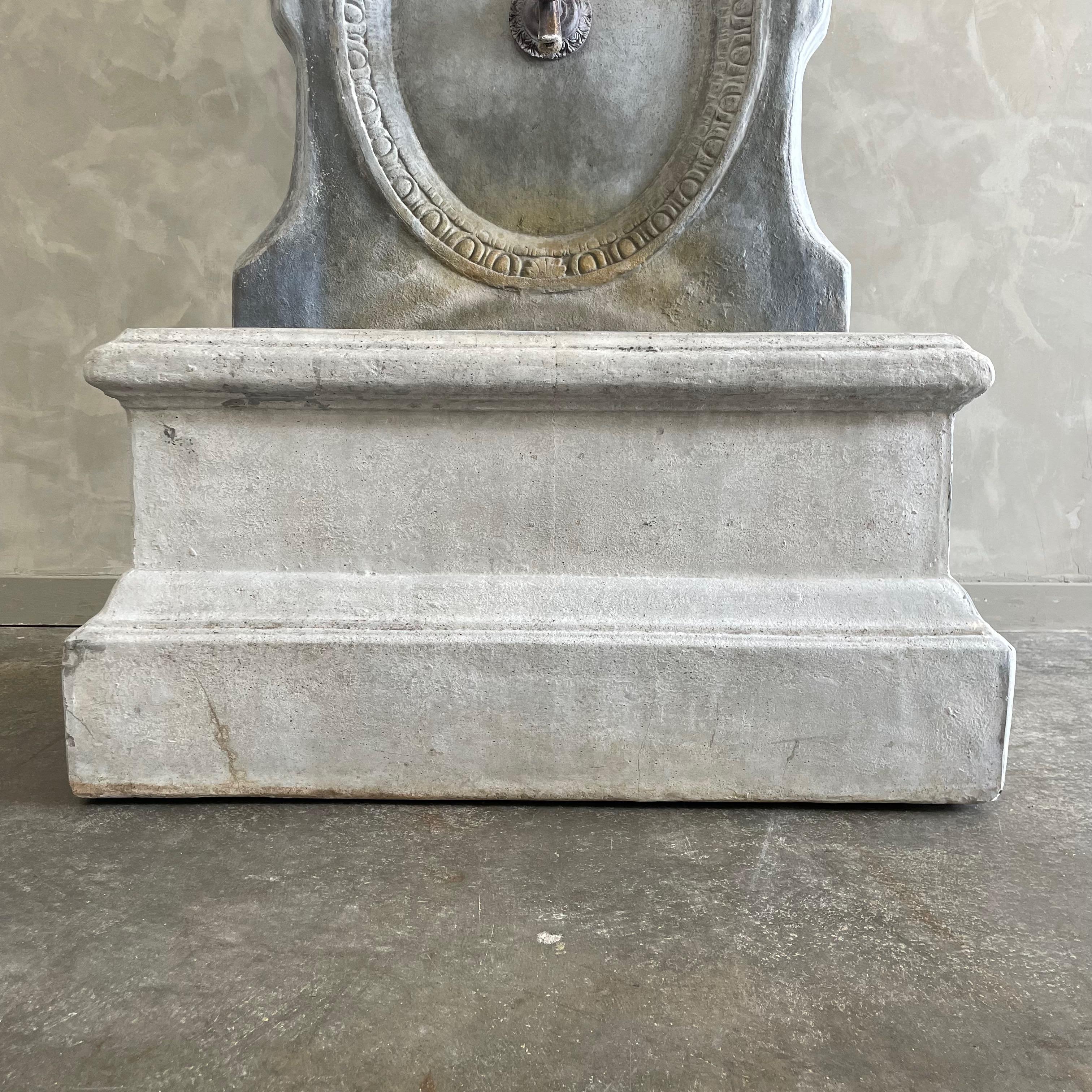 Fontana da giardino vintage per esterni 1