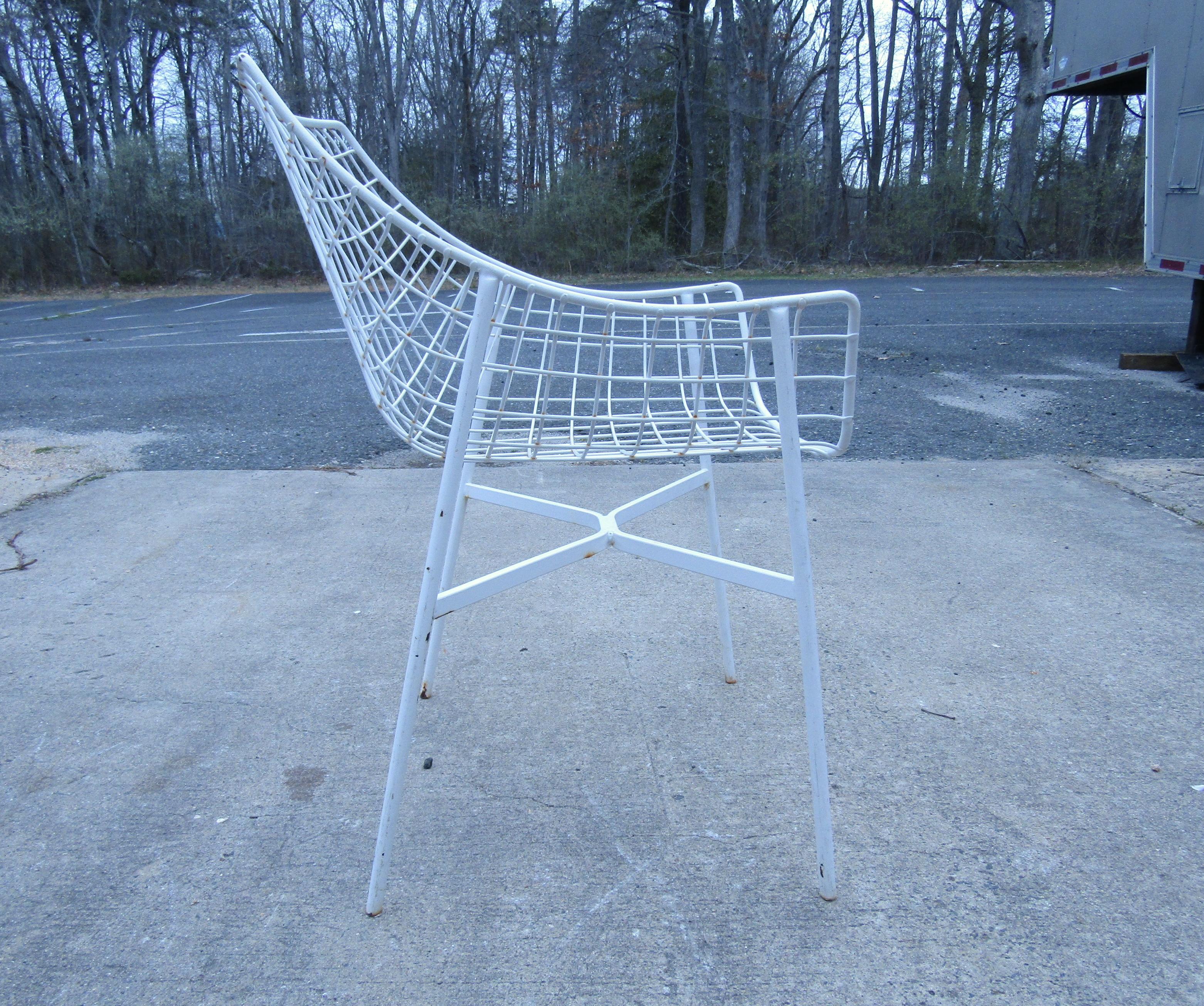 Mid-20th Century Vintage Outdoor Metal Wire Egg Chairs For Sale