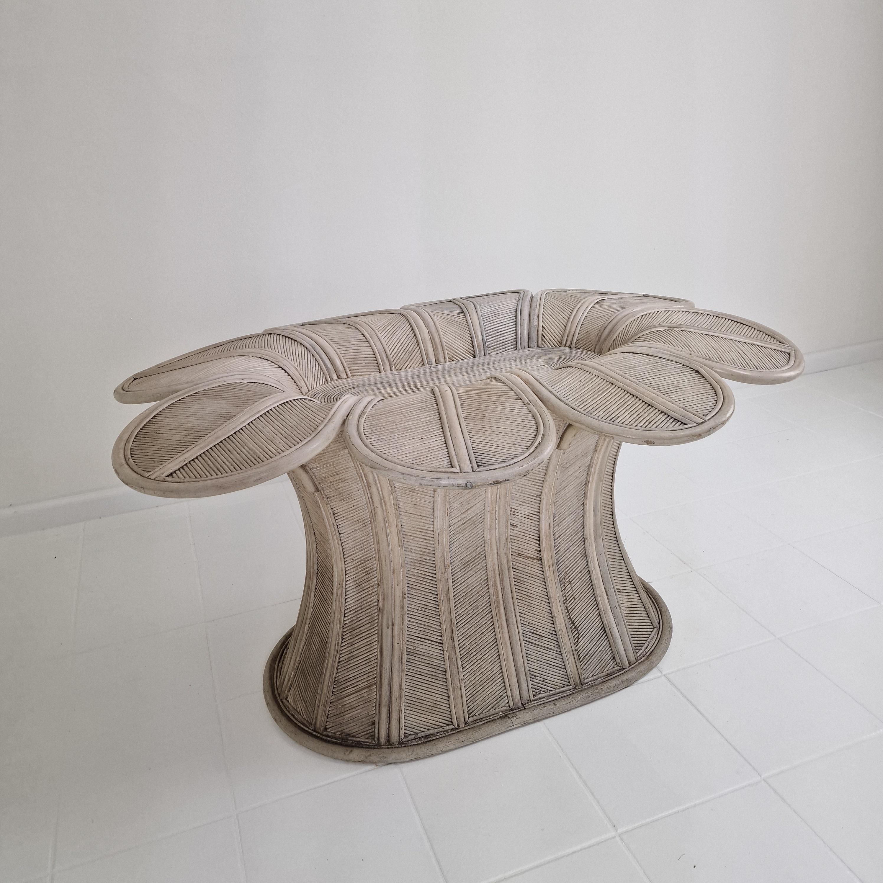 Base de table de salle à manger ovale vintage en bambou et rotin, France années 1980 en vente 1