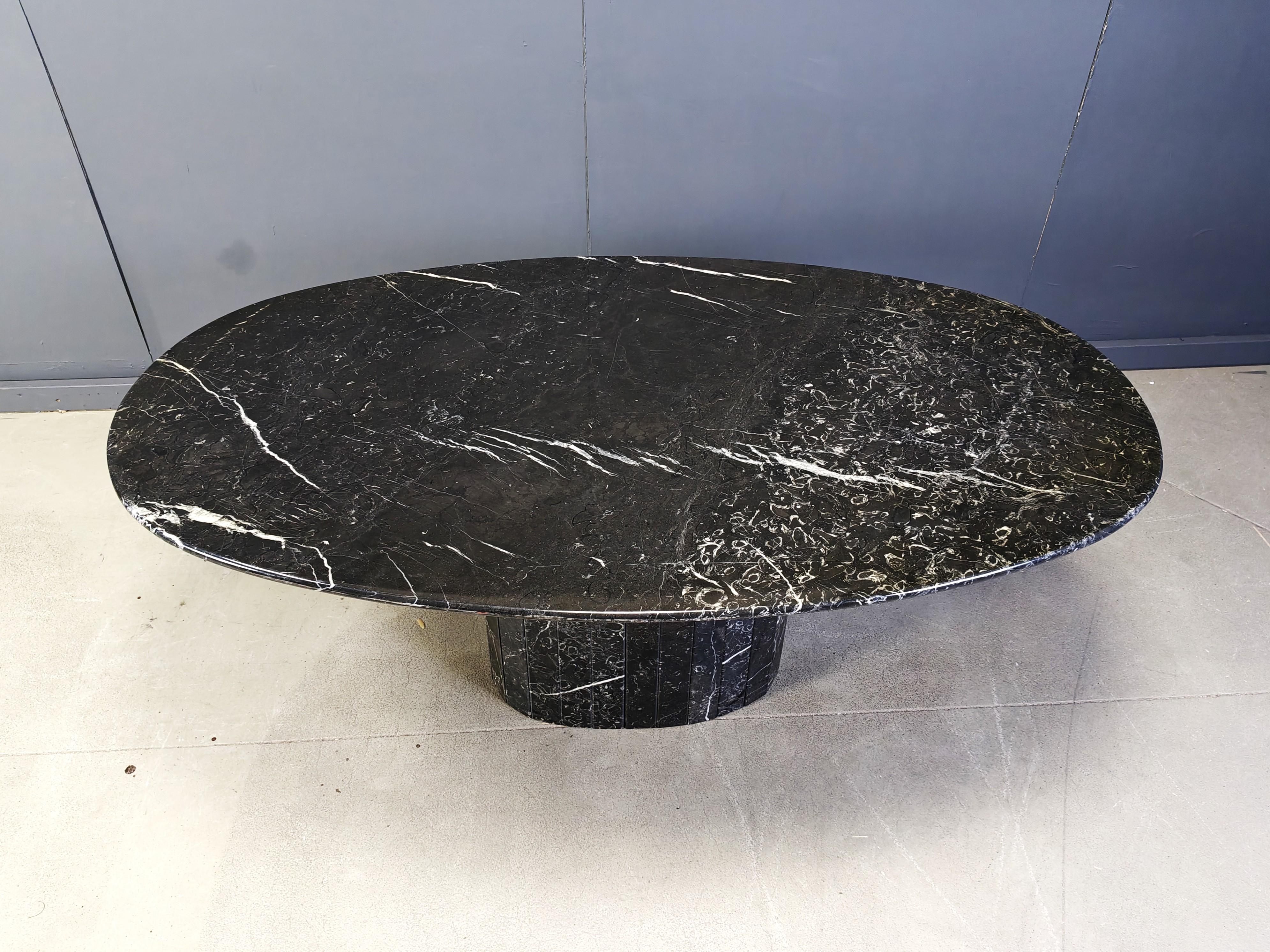 Vintage oval black marble dining table, 1970s For Sale 5