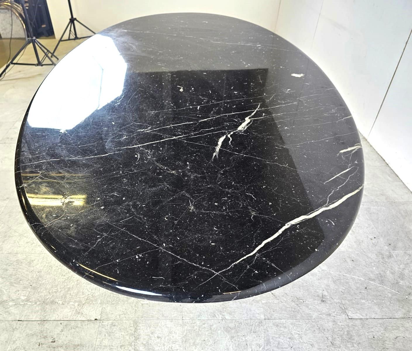 Mid-Century Modern Vintage oval black marble dining table, 1970s For Sale