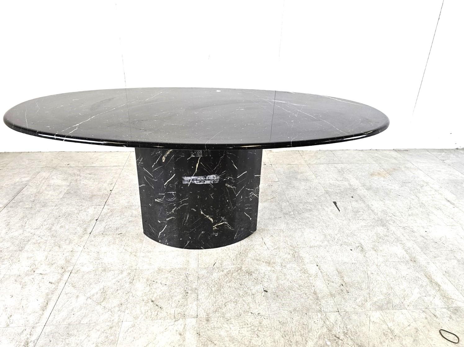 Italian Vintage oval black marble dining table, 1970s For Sale