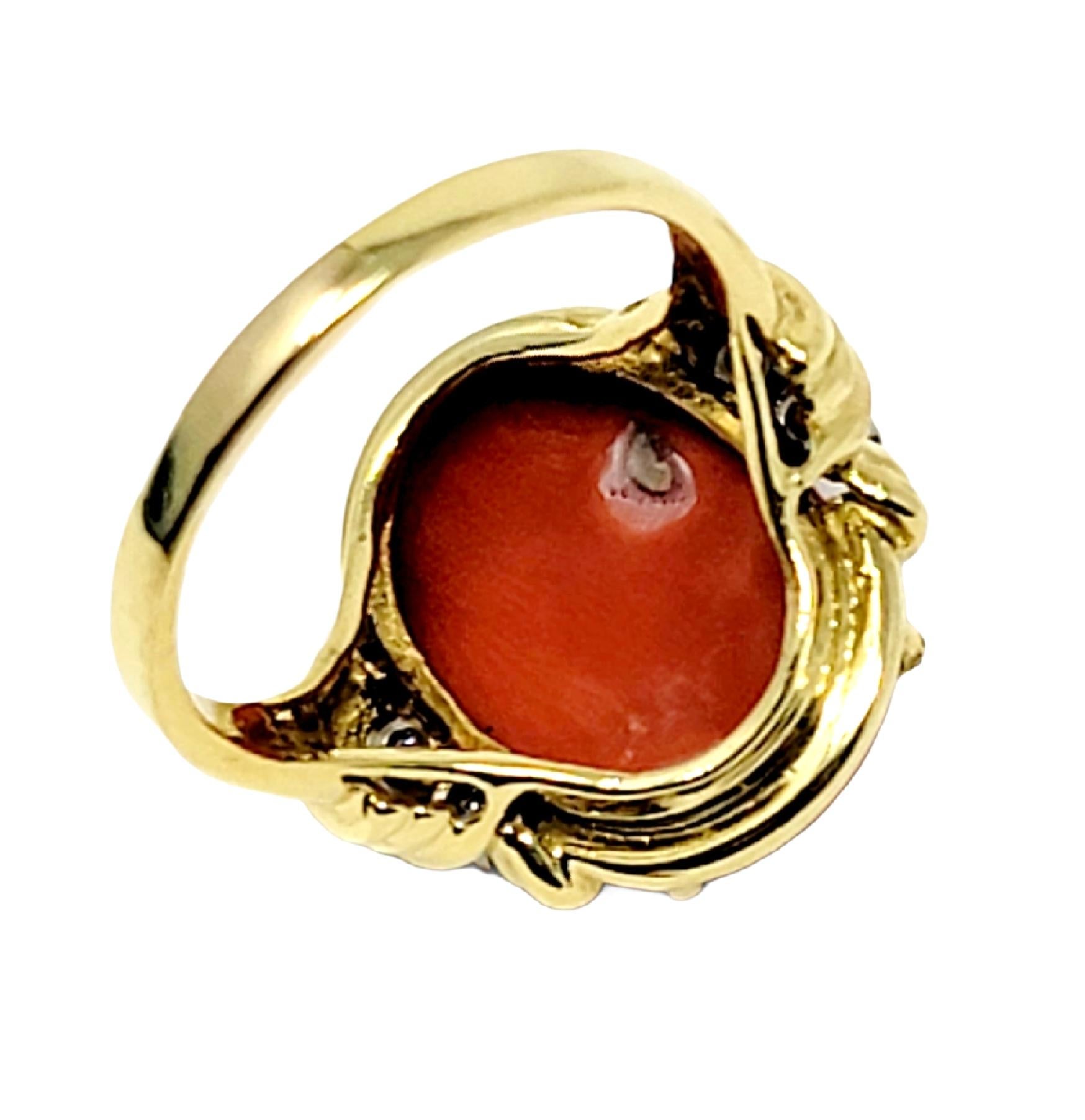 Women's Vintage Oval Coral and Diamond Cocktail Ring 18 Karat Gold 8.42 Carat Total For Sale