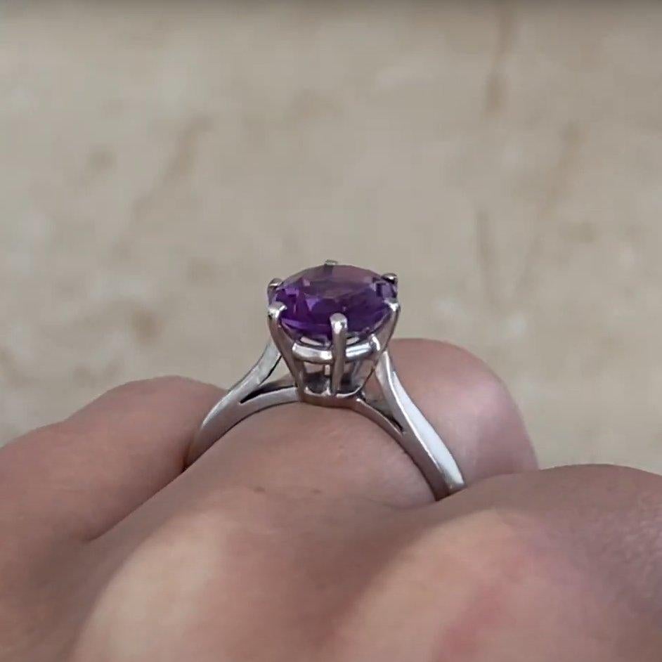Vintage-Ring mit Amethyst im Ovalschliff und Zackenschliff in Zackenform ( ca. 2,00 Karat), Platin Damen im Angebot