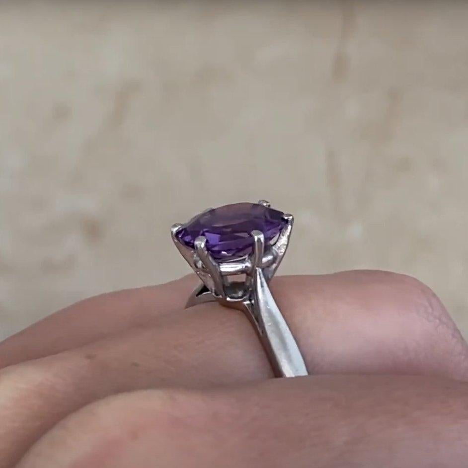 Vintage-Ring mit Amethyst im Ovalschliff und Zackenschliff in Zackenform ( ca. 2,00 Karat), Platin im Angebot 1